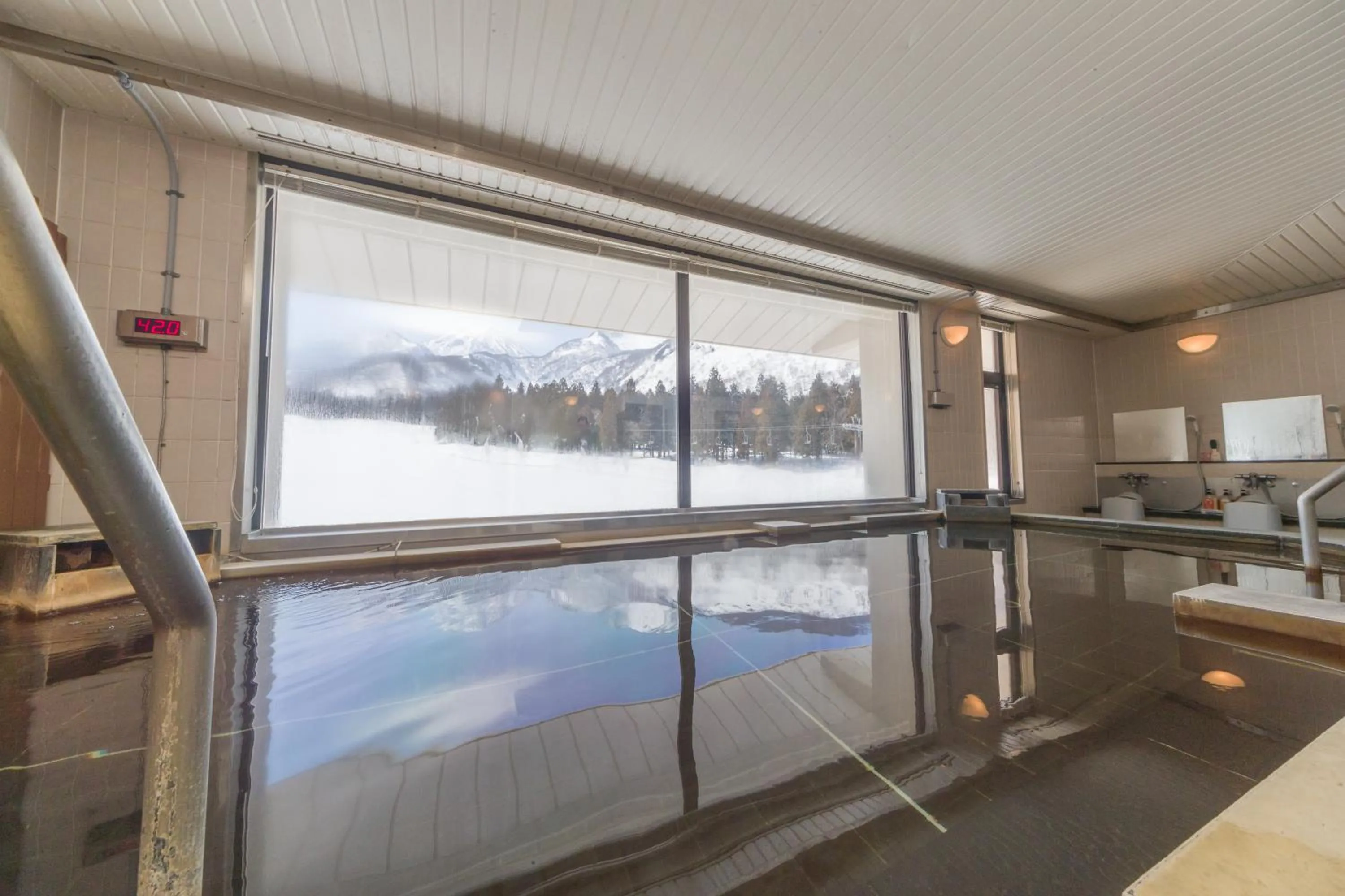 Mountain view in Kyukamura Myoko