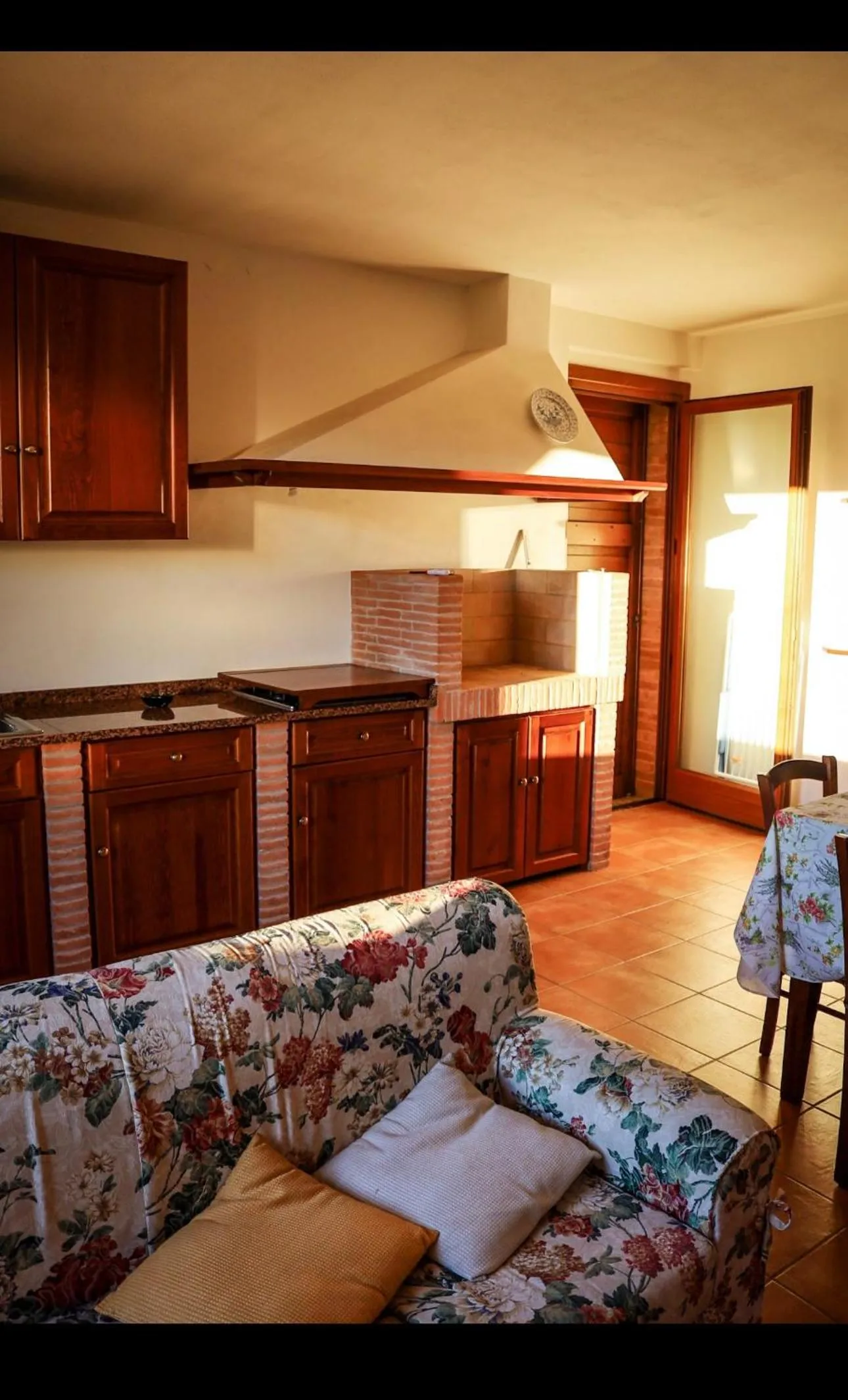 Kitchen or kitchenette in Madonna Del Poggio CAV