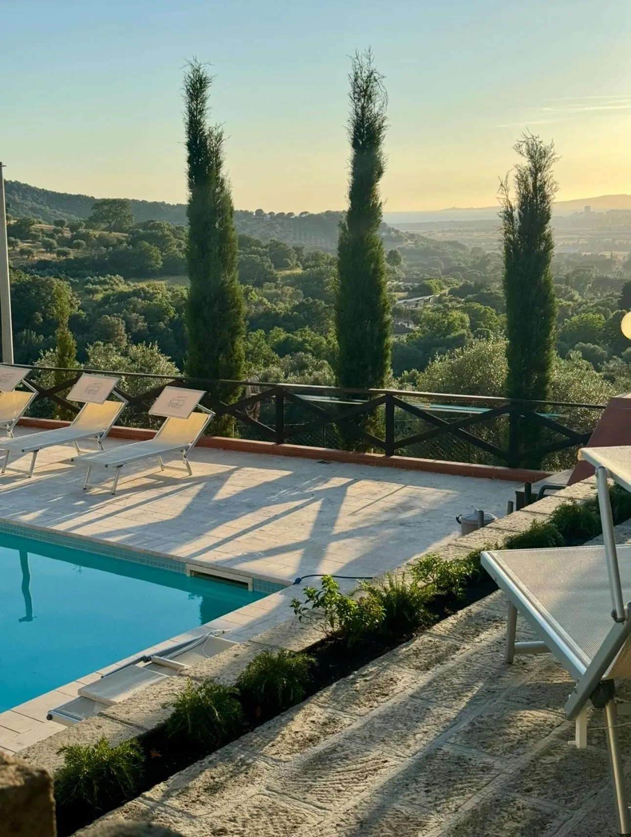 Day in Madonna Del Poggio CAV