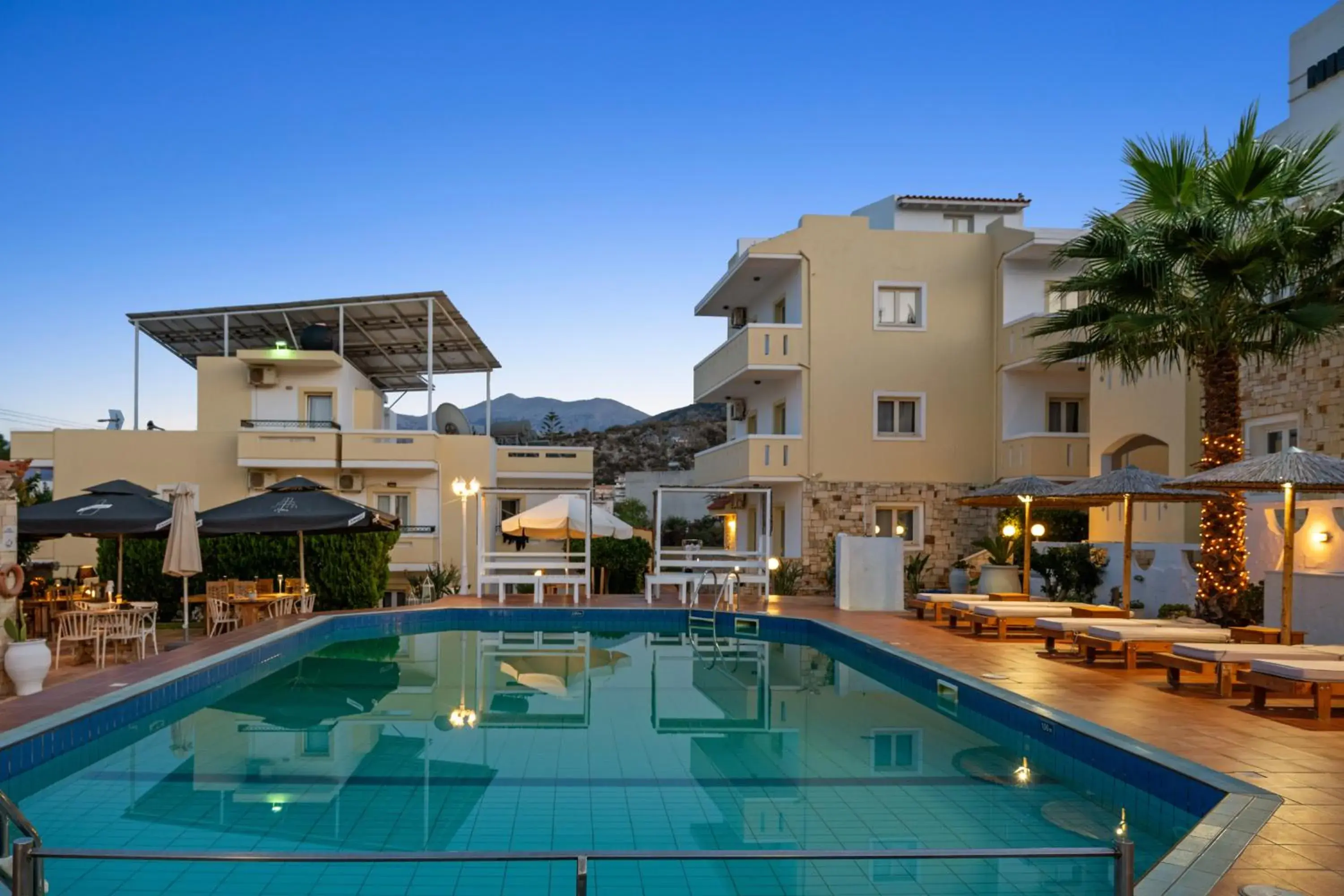 Pool view in Nikos Apartments Pool view in Nikos Apartments