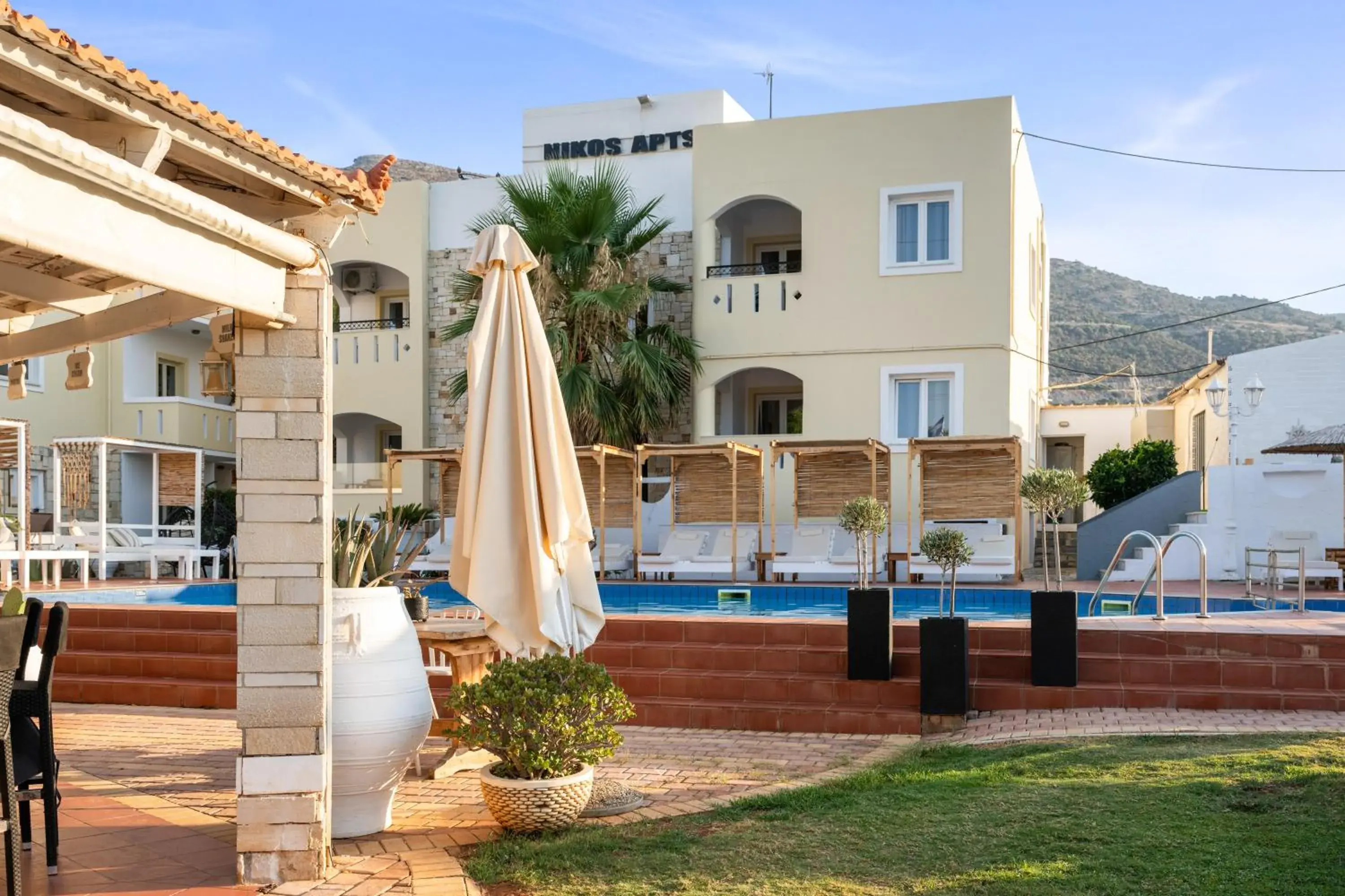 Property building in Nikos Apartments Property building in Nikos Apartments