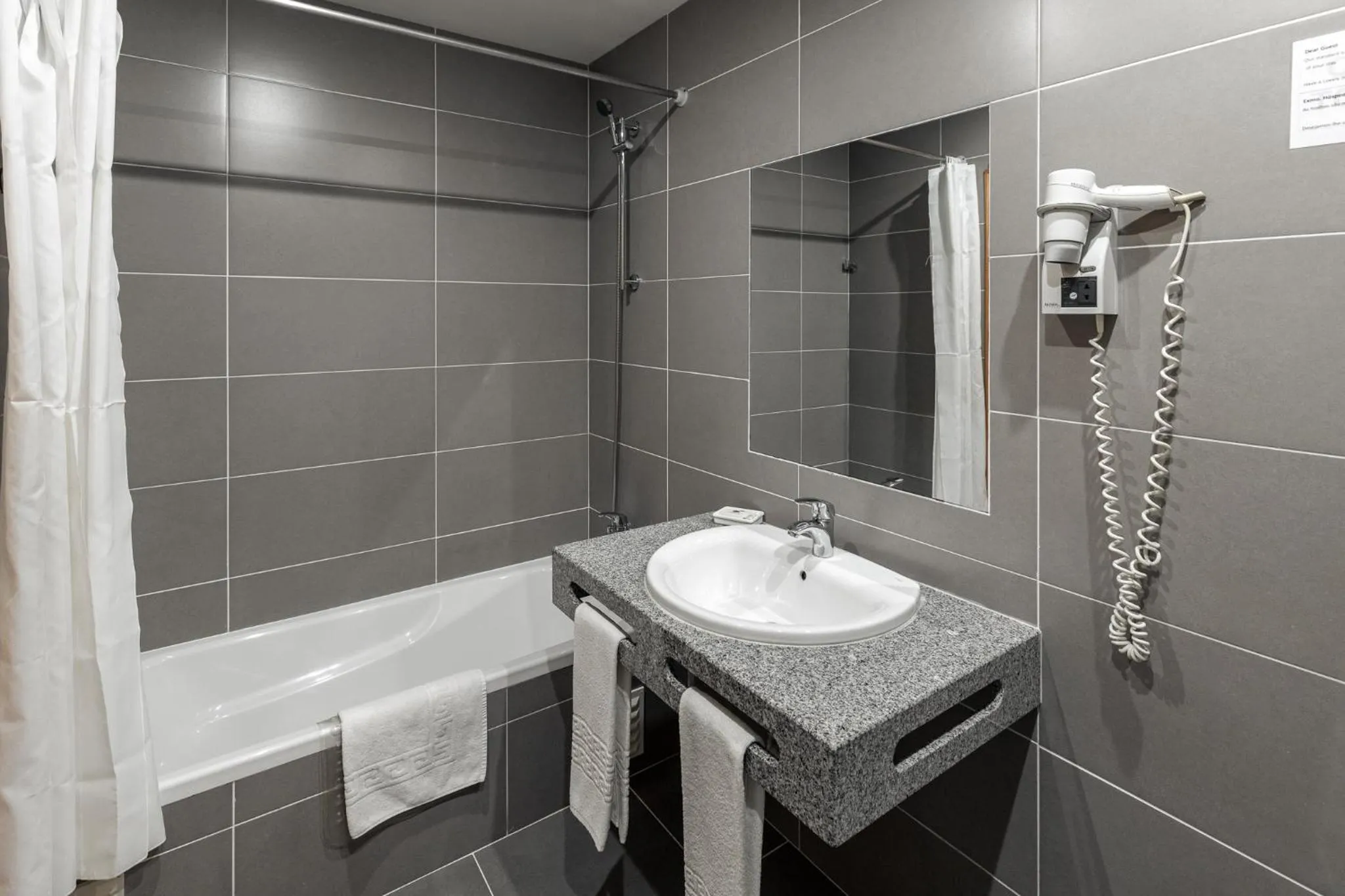 Bathroom in Parque Monte Verde