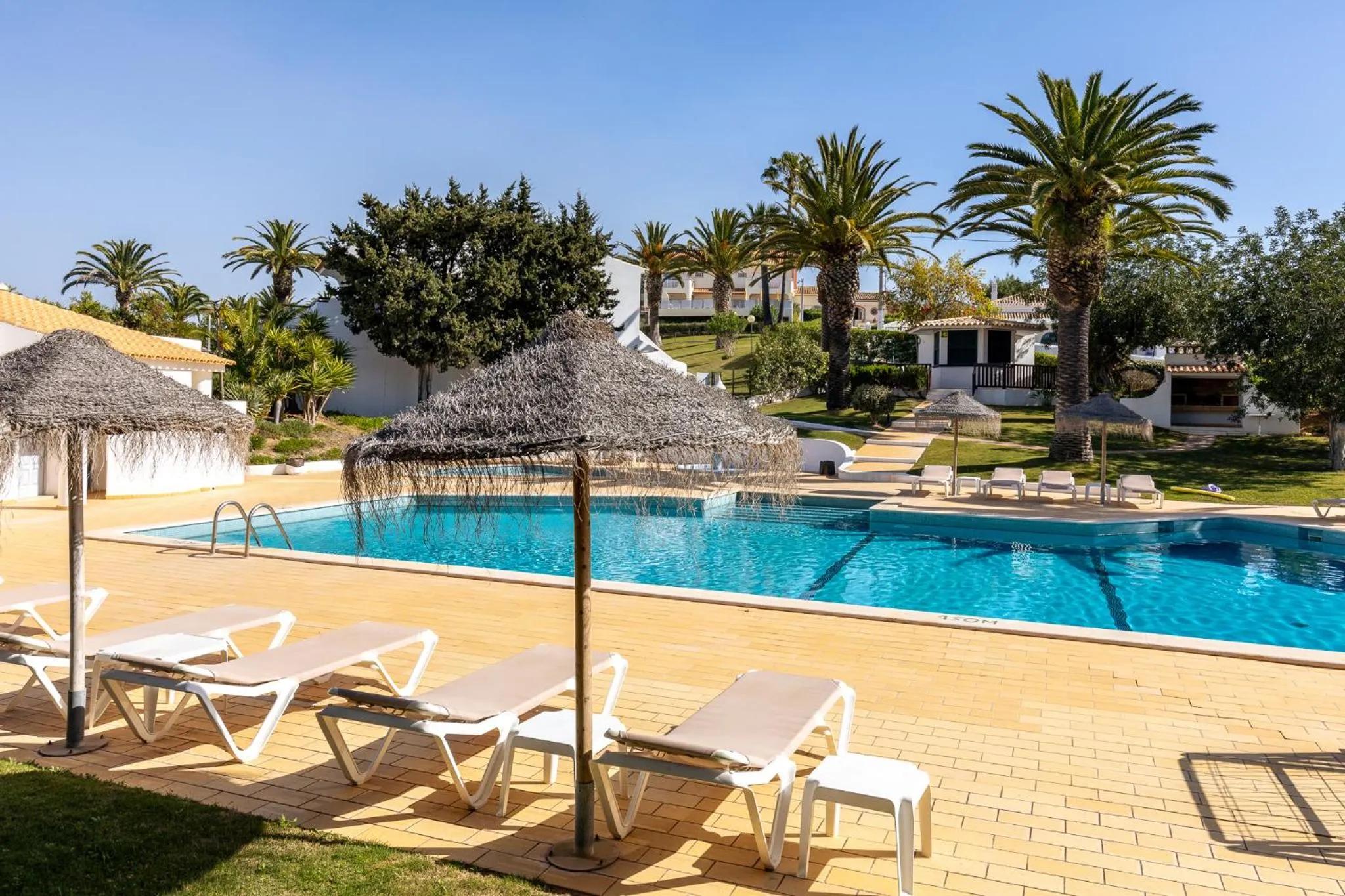 Swimming pool in Parque Monte Verde