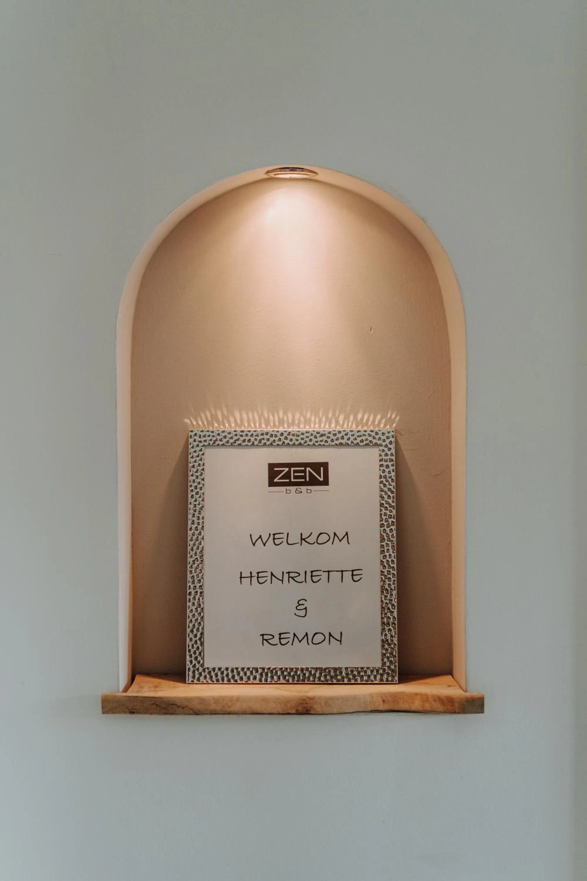 Decorative detail in ZEN b&b