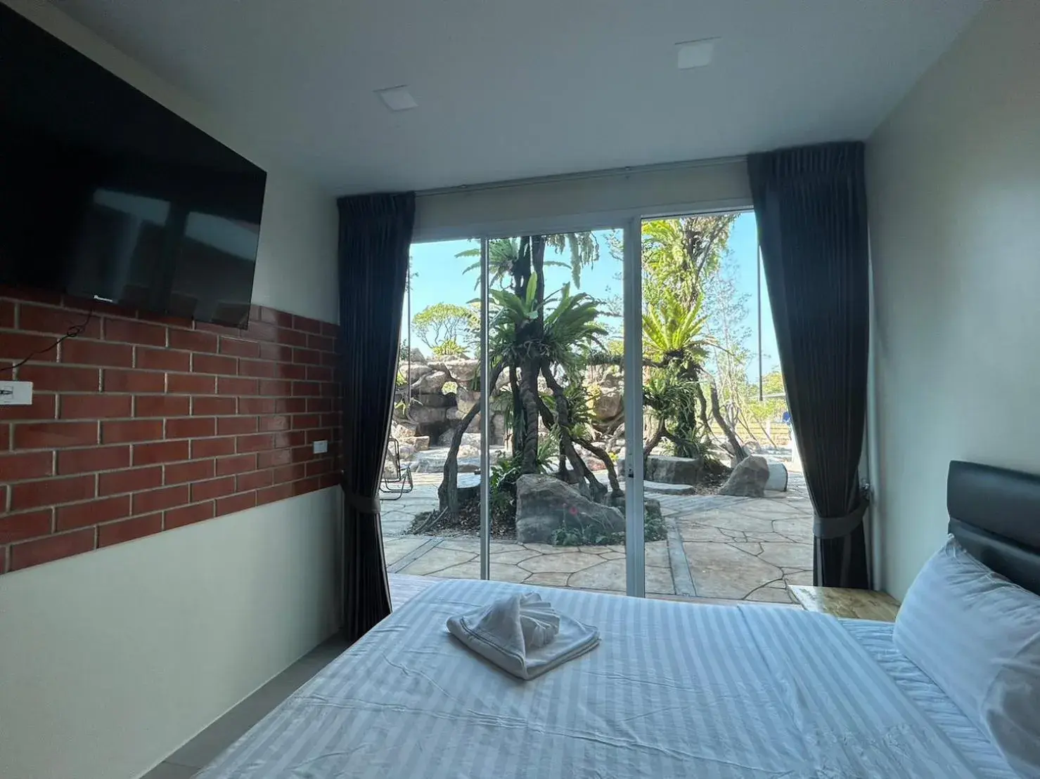 Bed in Uthaithani Resort Bed in Uthaithani Resort