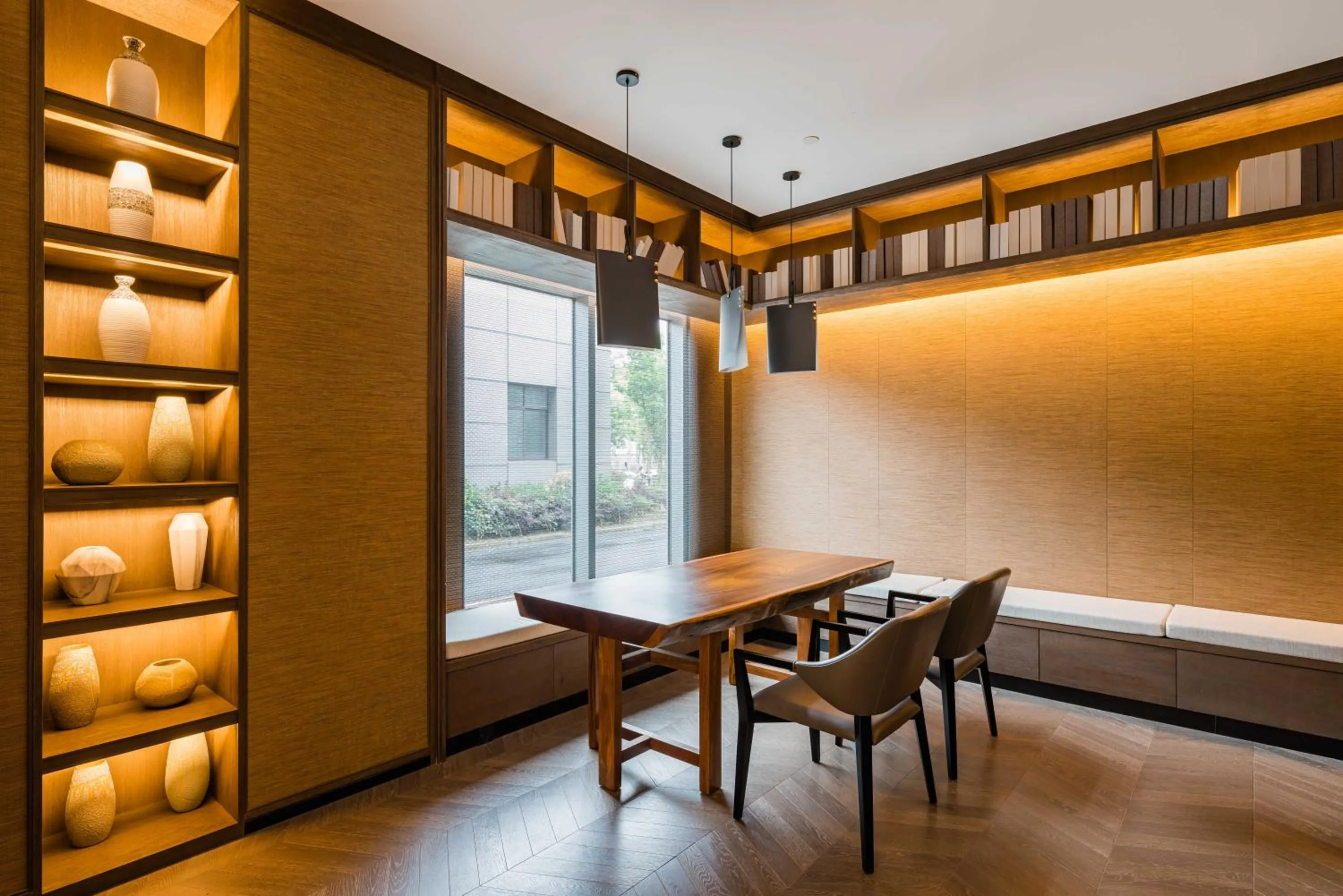 Seating area in Yunhe Yebo Hotel (Shanghai International Tourism Resort Pudong Airport)