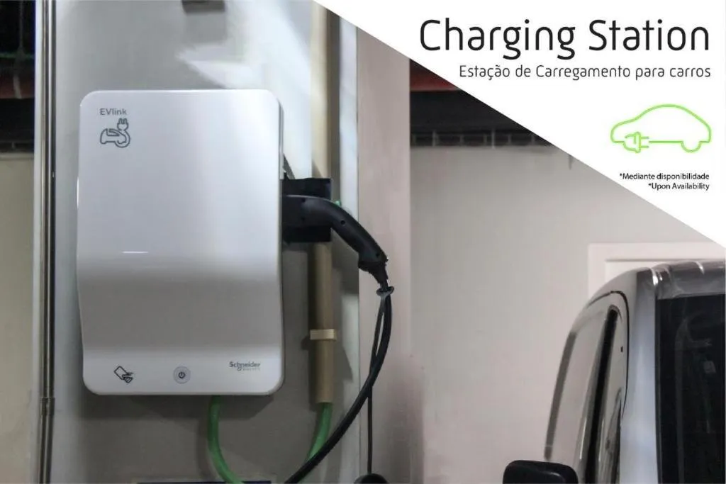 Text overlay in Hotel Melius