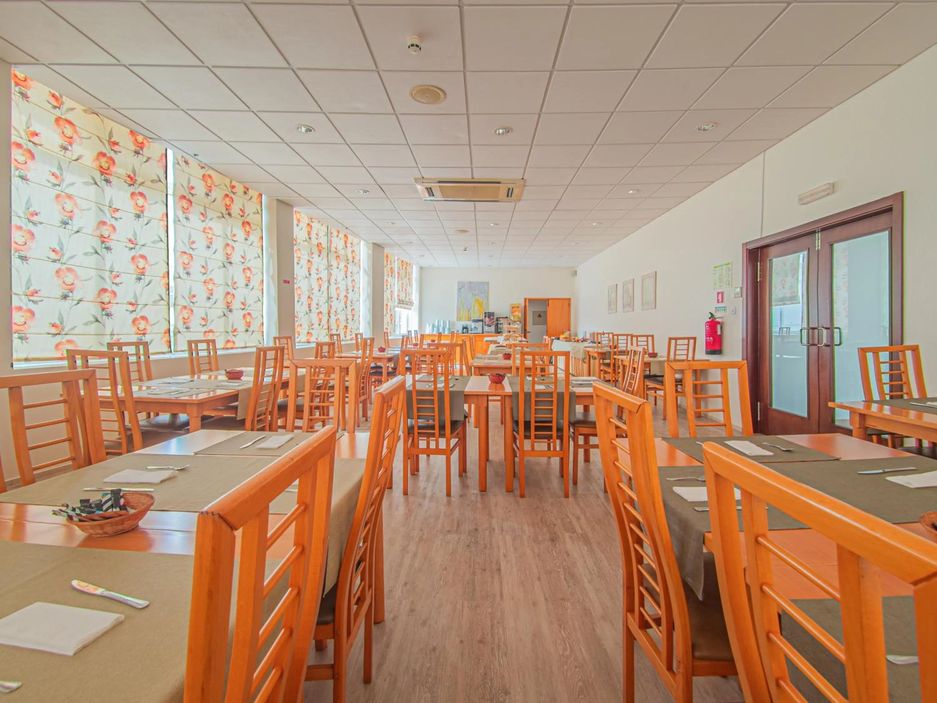 Restaurant/places to eat in Hotel Melius