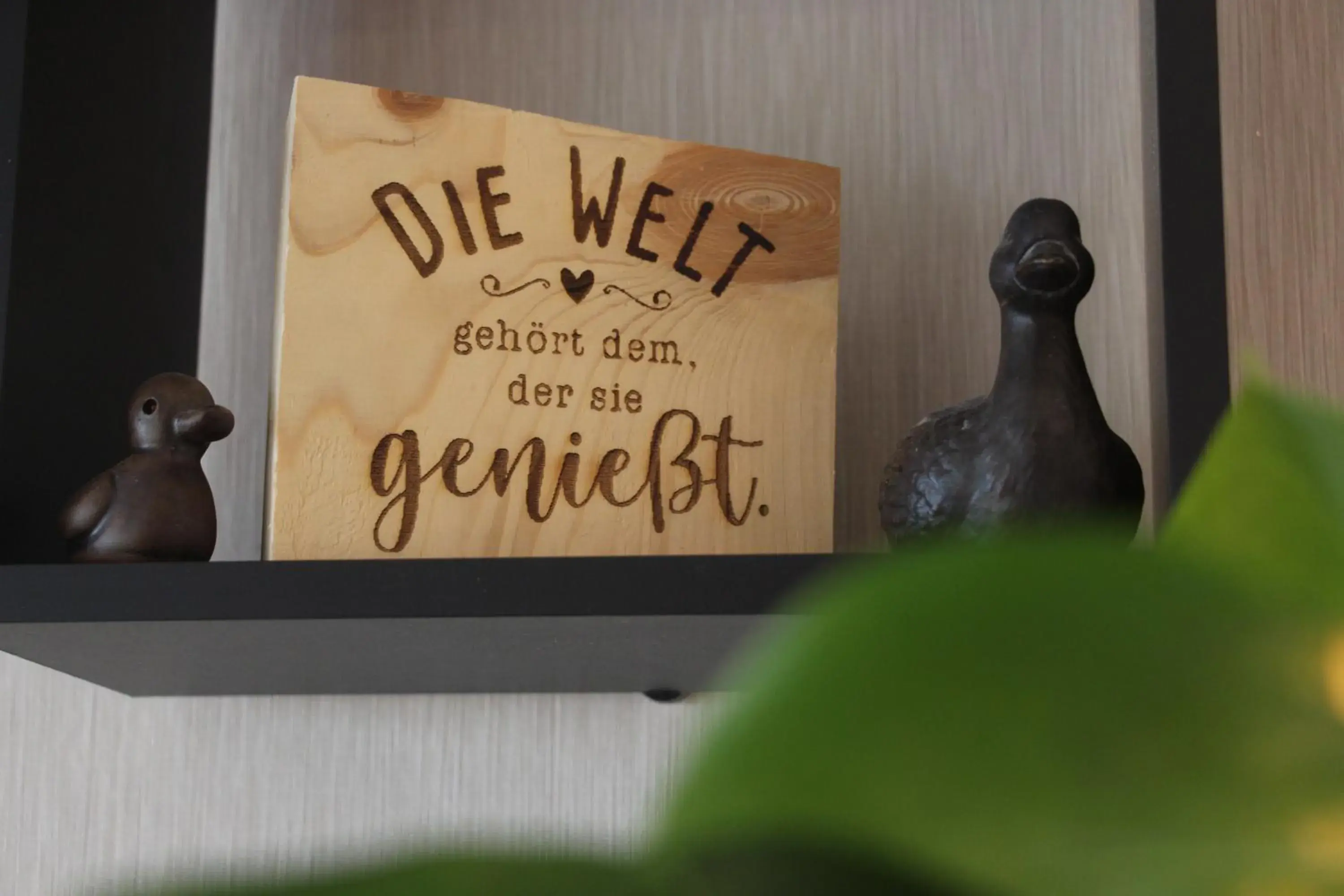 Lobby or reception in REGIOHOTEL am Brocken Schierke - #Wanderhotel #Sauna #Harzerlebnis #Aufzug Lobby or reception in REGIOHOTEL am Brocken Schierke - #Wanderhotel #Sauna #Harzerlebnis #Aufzug