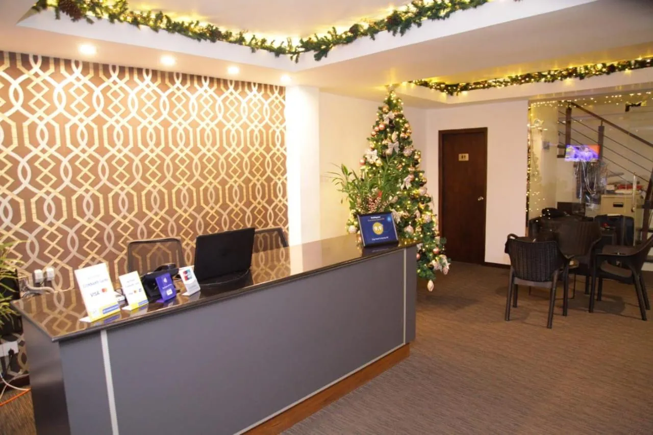 Lobby or reception in City Hotel Colombo 02