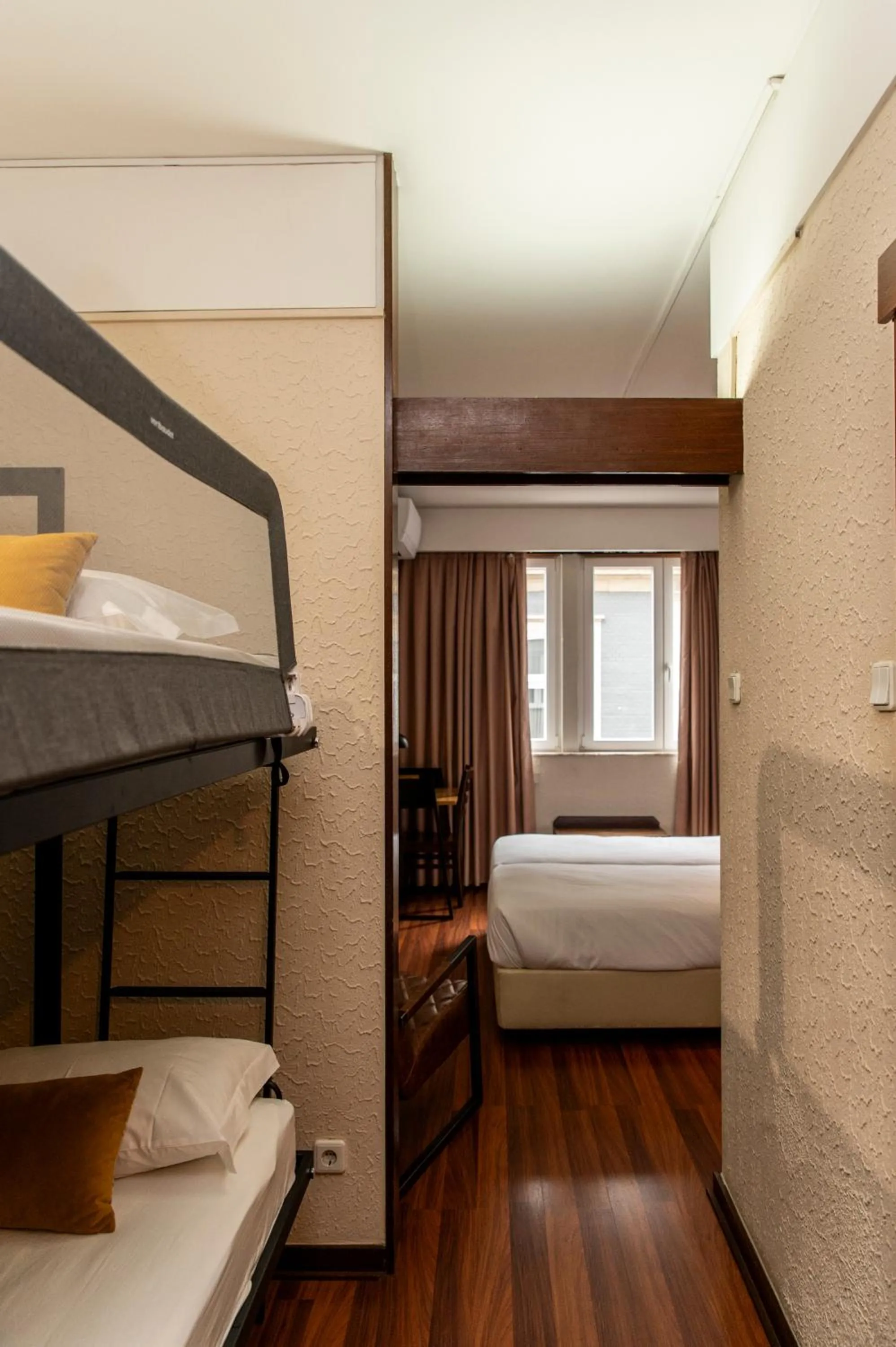 Bed in WOT Porto Soul