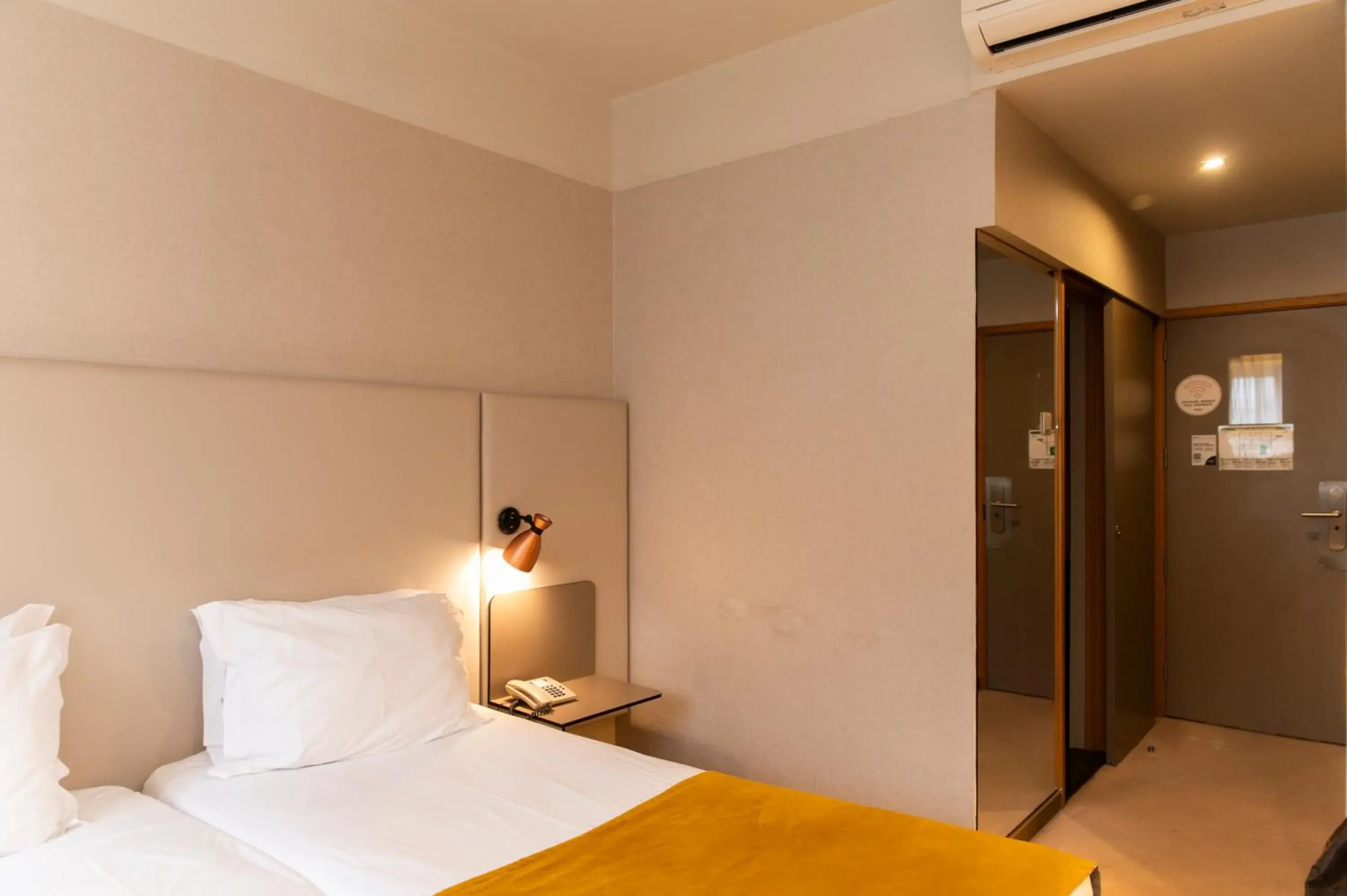 Bed in WOT Porto Soul Bed in WOT Porto Soul