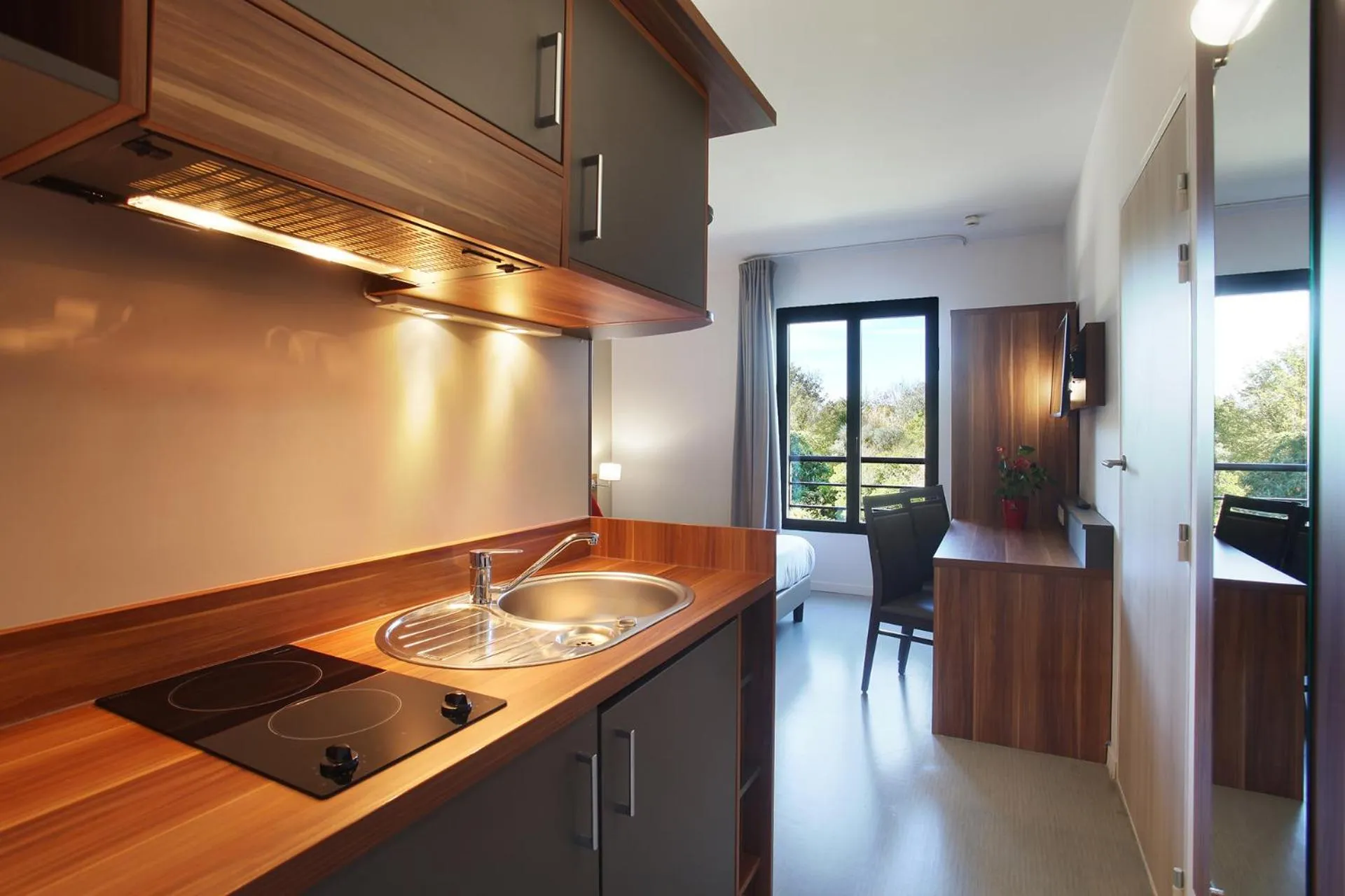 Kitchen or kitchenette in Suite Home Aix en Provence Sud TGV