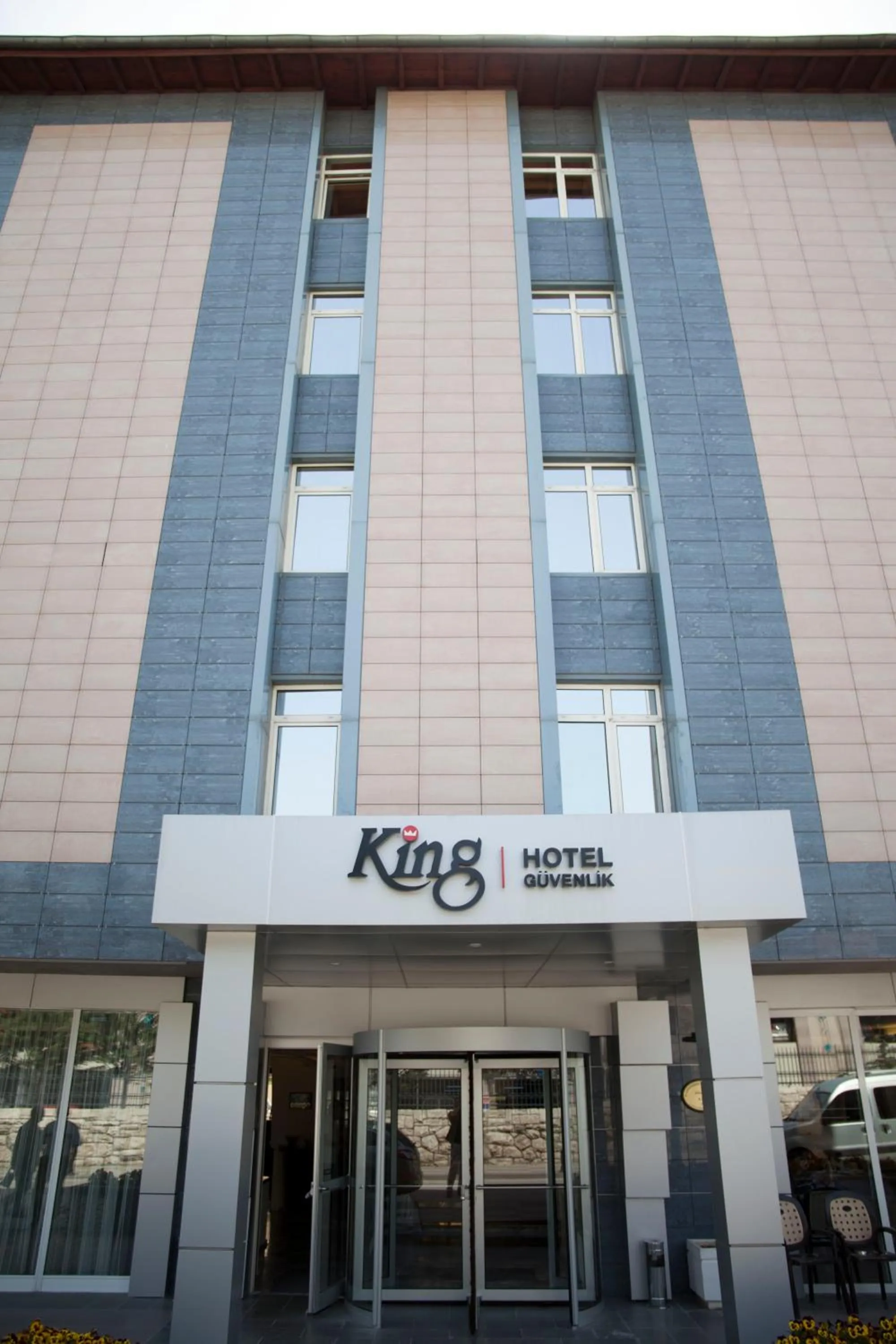 Property building in King Hotel Guvenlik