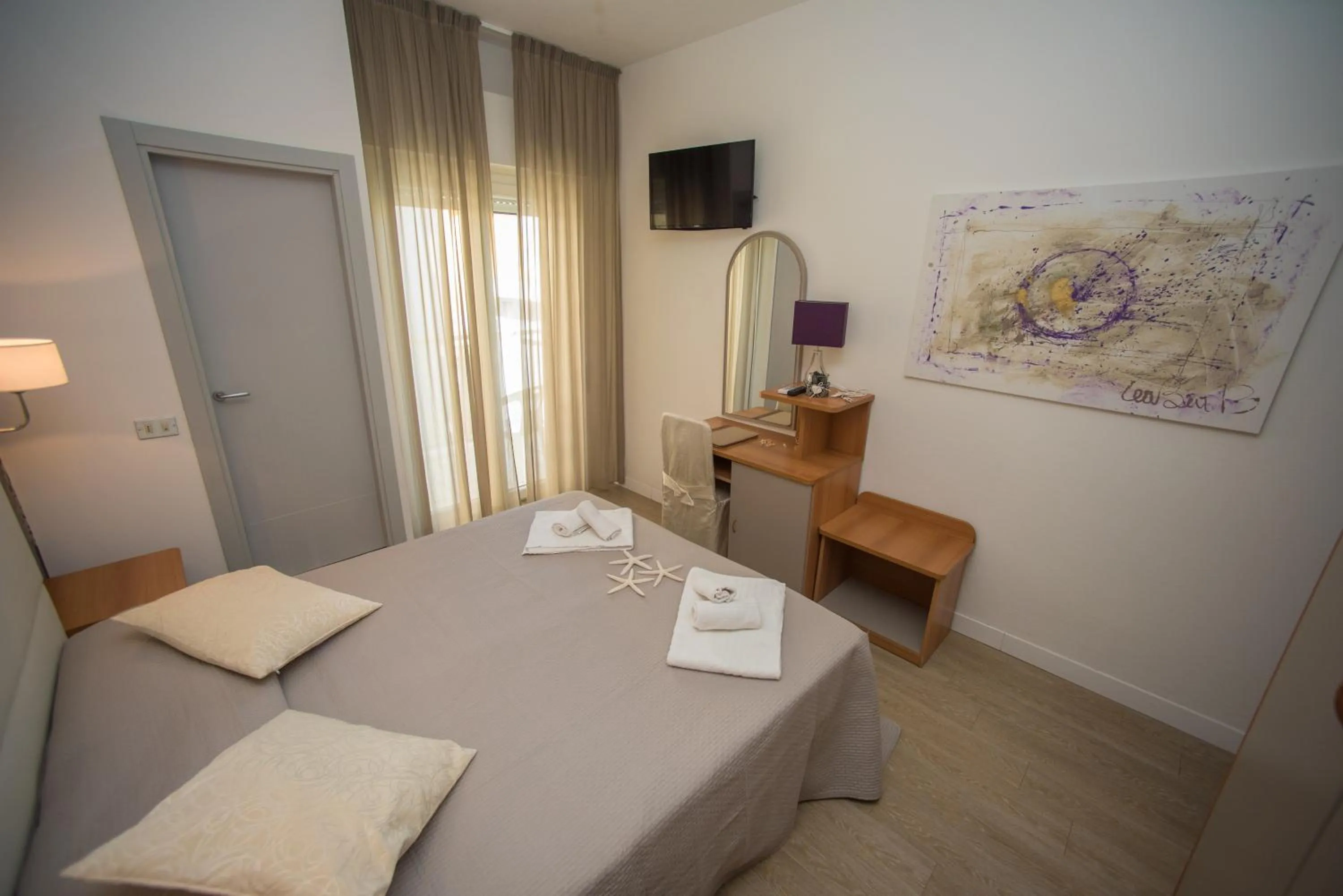 Bedroom in Hotel Ermeti B&B Brunch