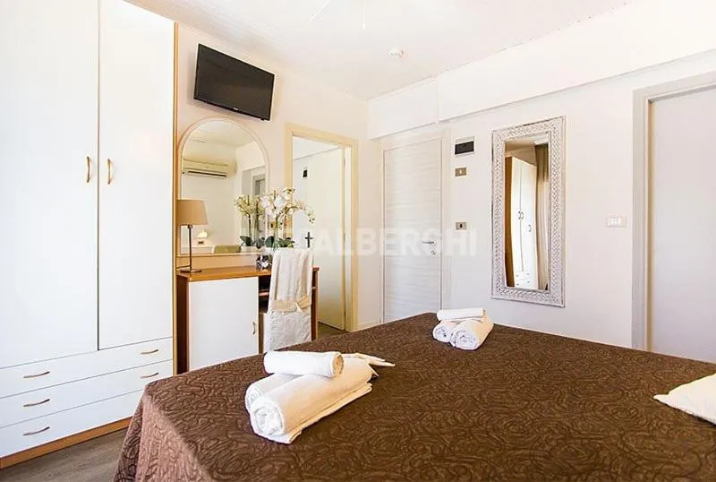 Hotel Ermeti B&B Brunch