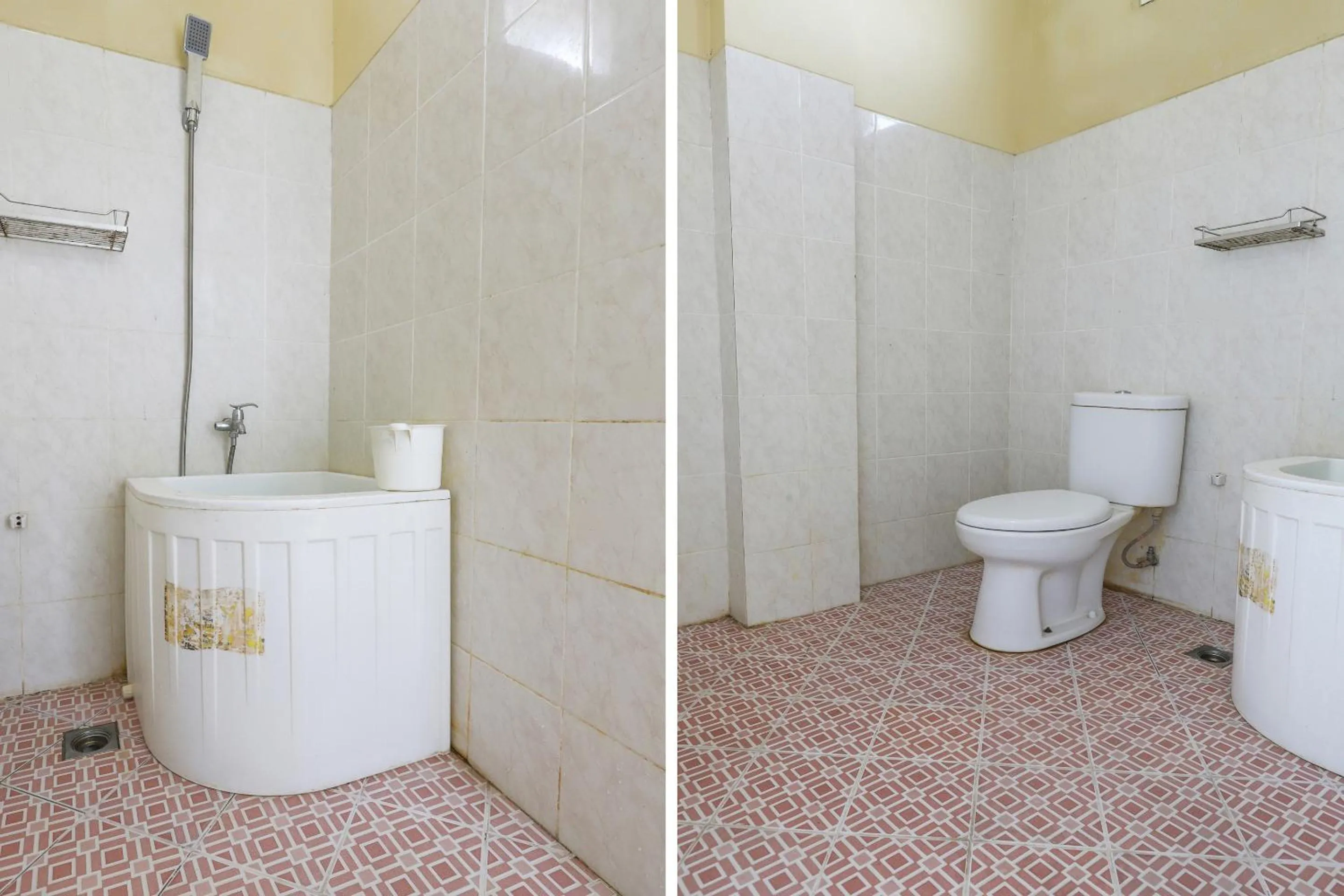 Bathroom in RedDoorz At Pelangi Guest House