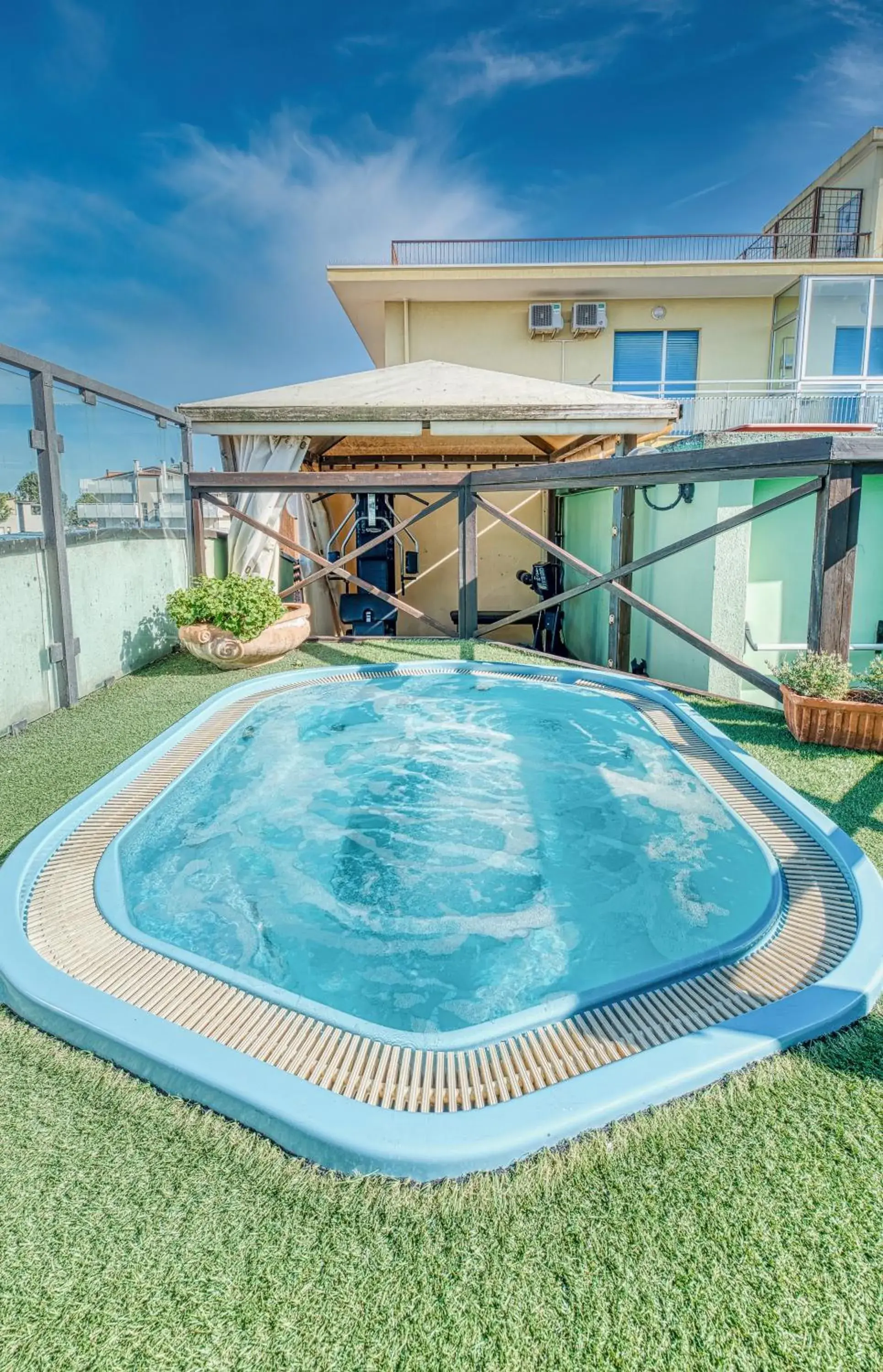 Swimming Pool in Hotel Residence Charles