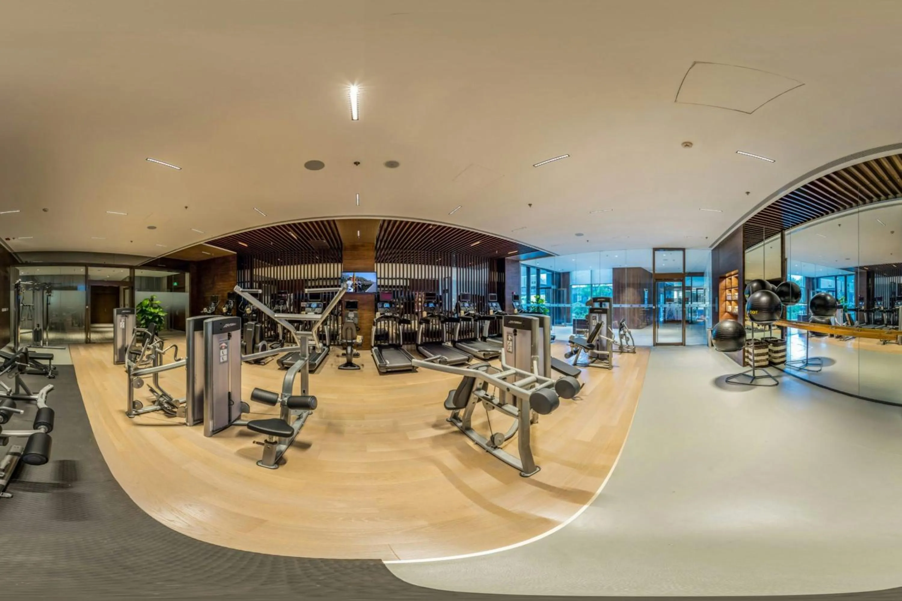 Fitness centre/facilities in Beijing Marriott Hotel Changping