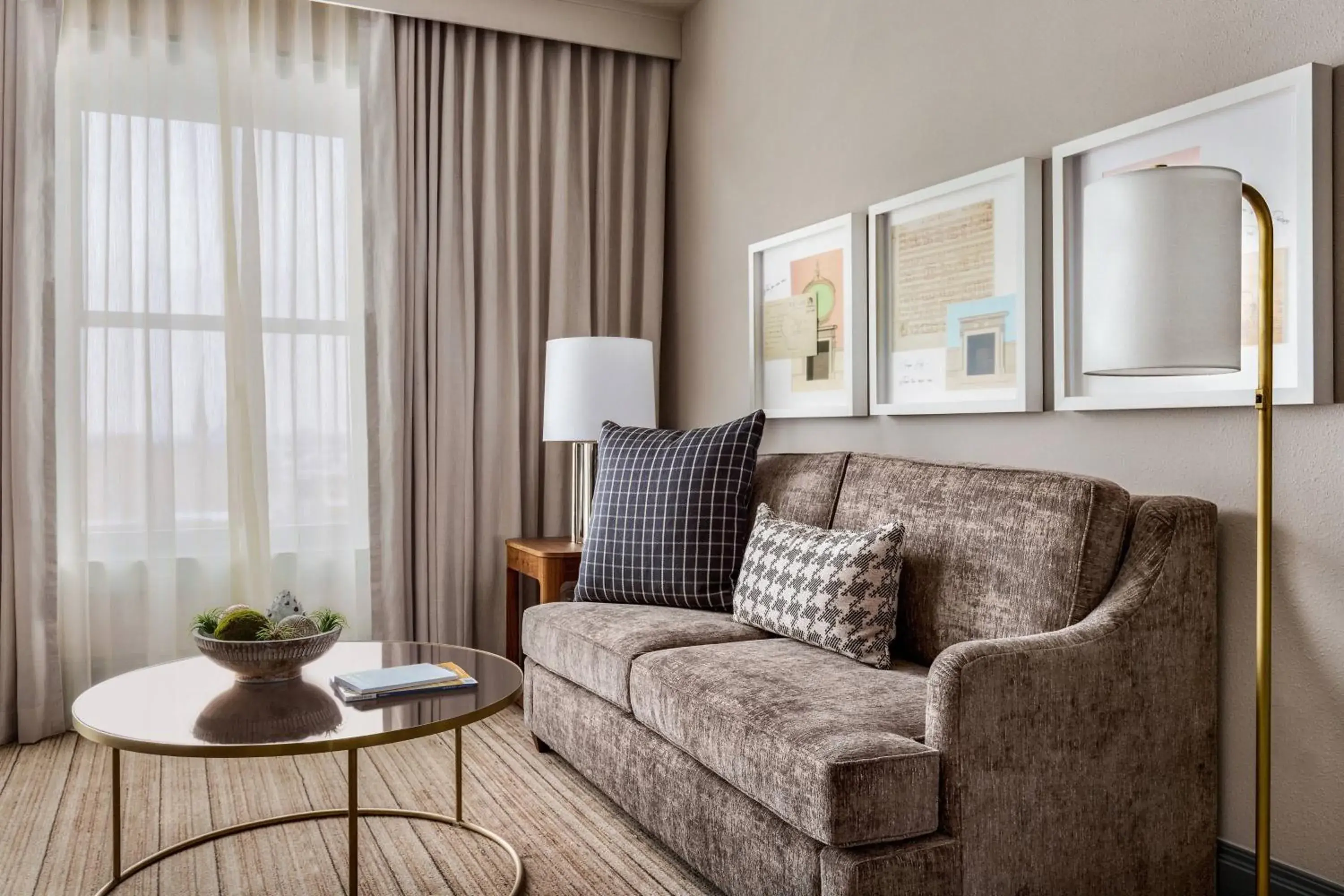 Photo of the whole room in Hotel Northland, Autograph Collection Photo of the whole room in Hotel Northland, Autograph Collection