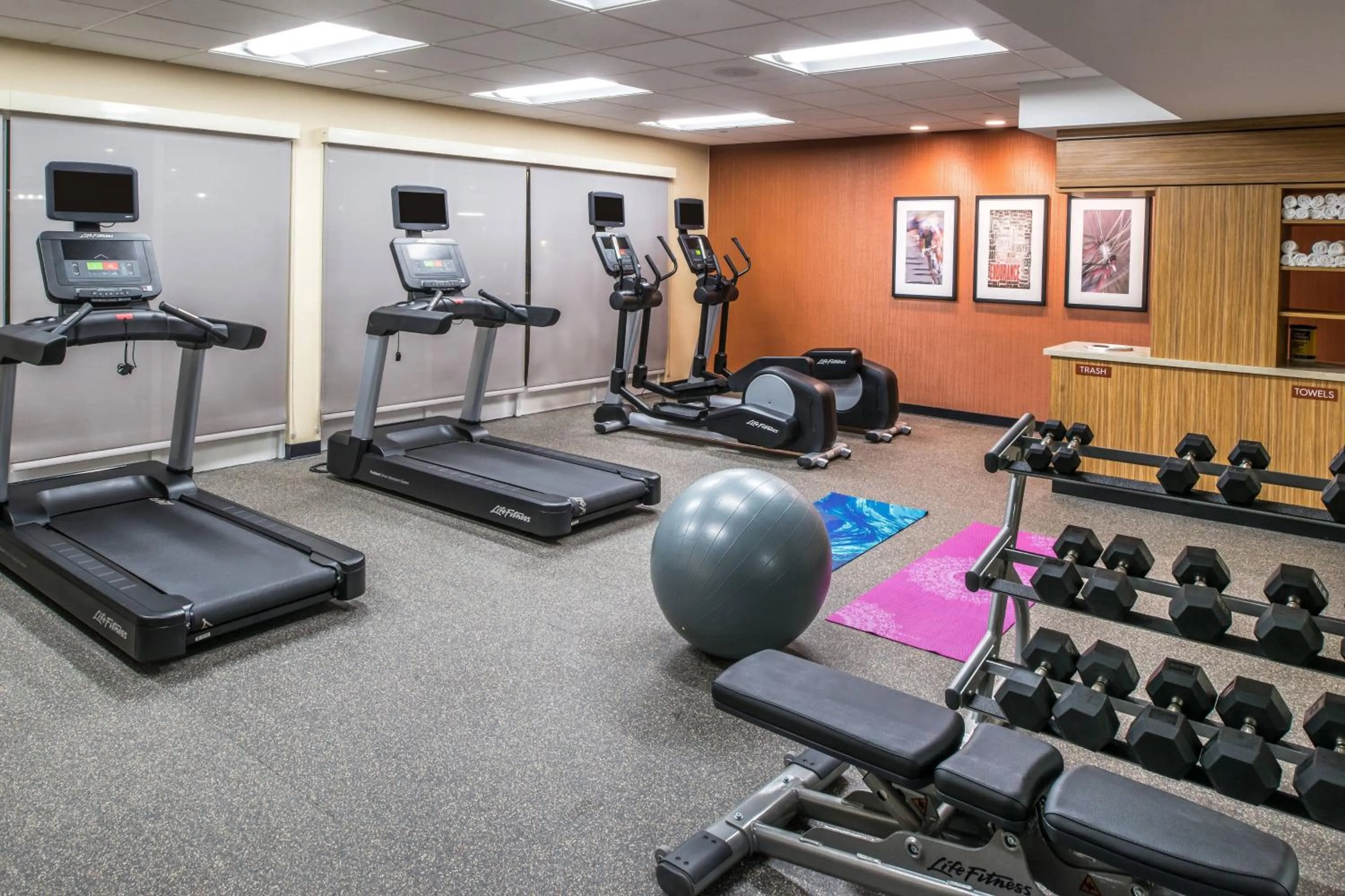 Fitness centre/facilities in TownePlace Suites by Marriott Ontario Chino Hills