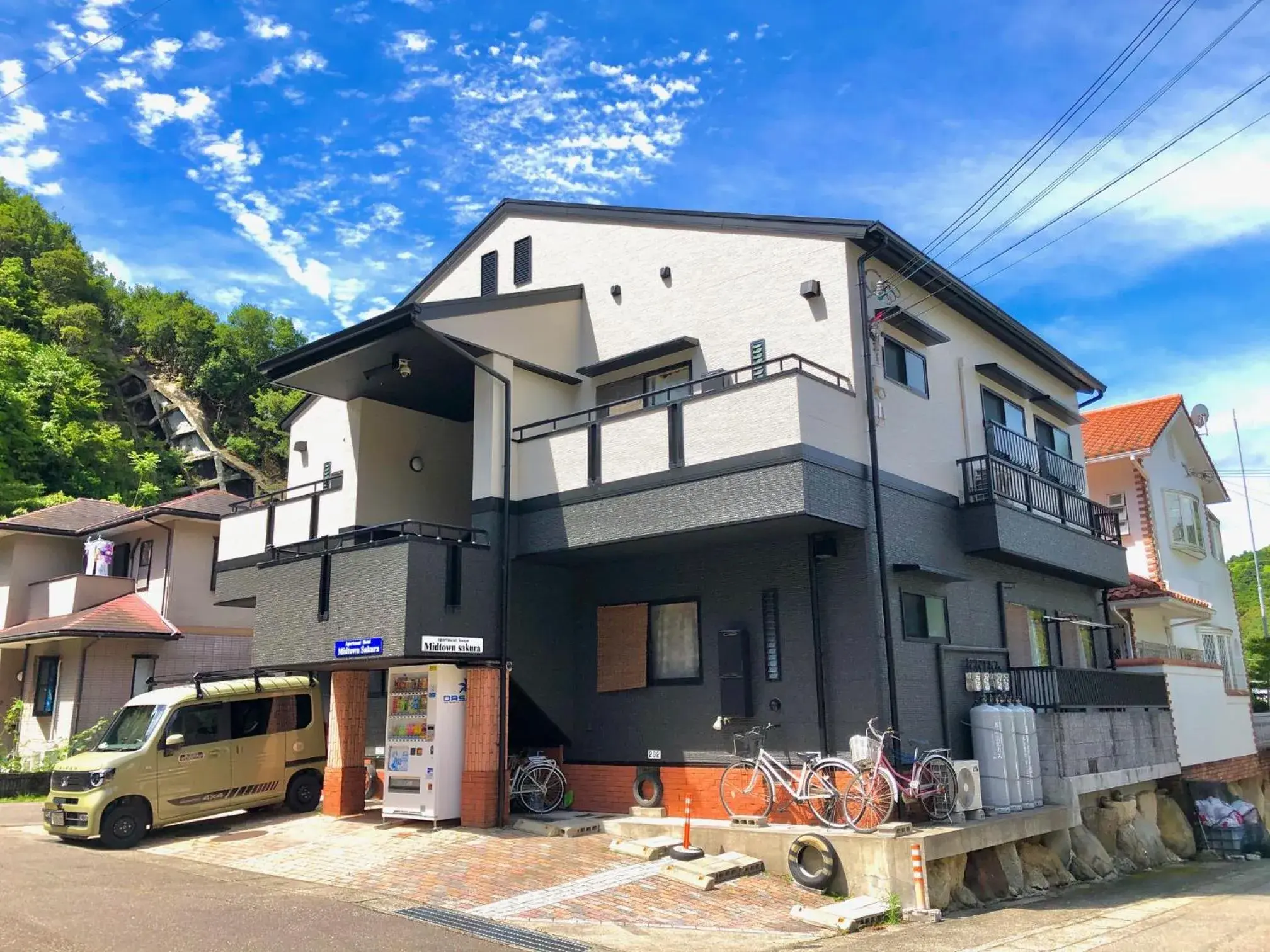 Midtown Sakura Apartment House 102 予約者だけの空間 A space just for you Midtown Sakura Apartment House 102 予約者だけの空間 A space just for you