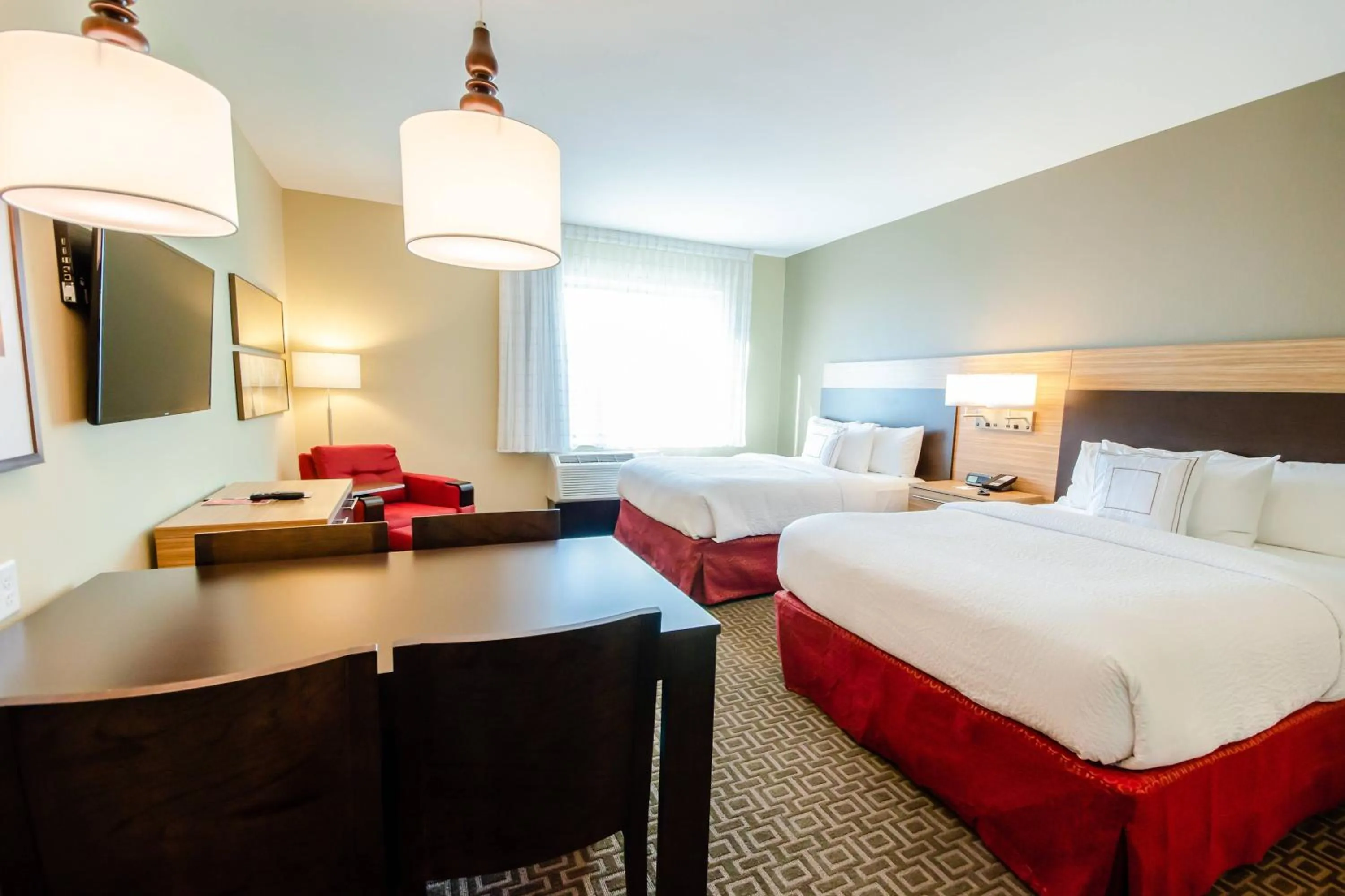 Photo of the whole room, Bed in TownePlace Suites by Marriott Temple