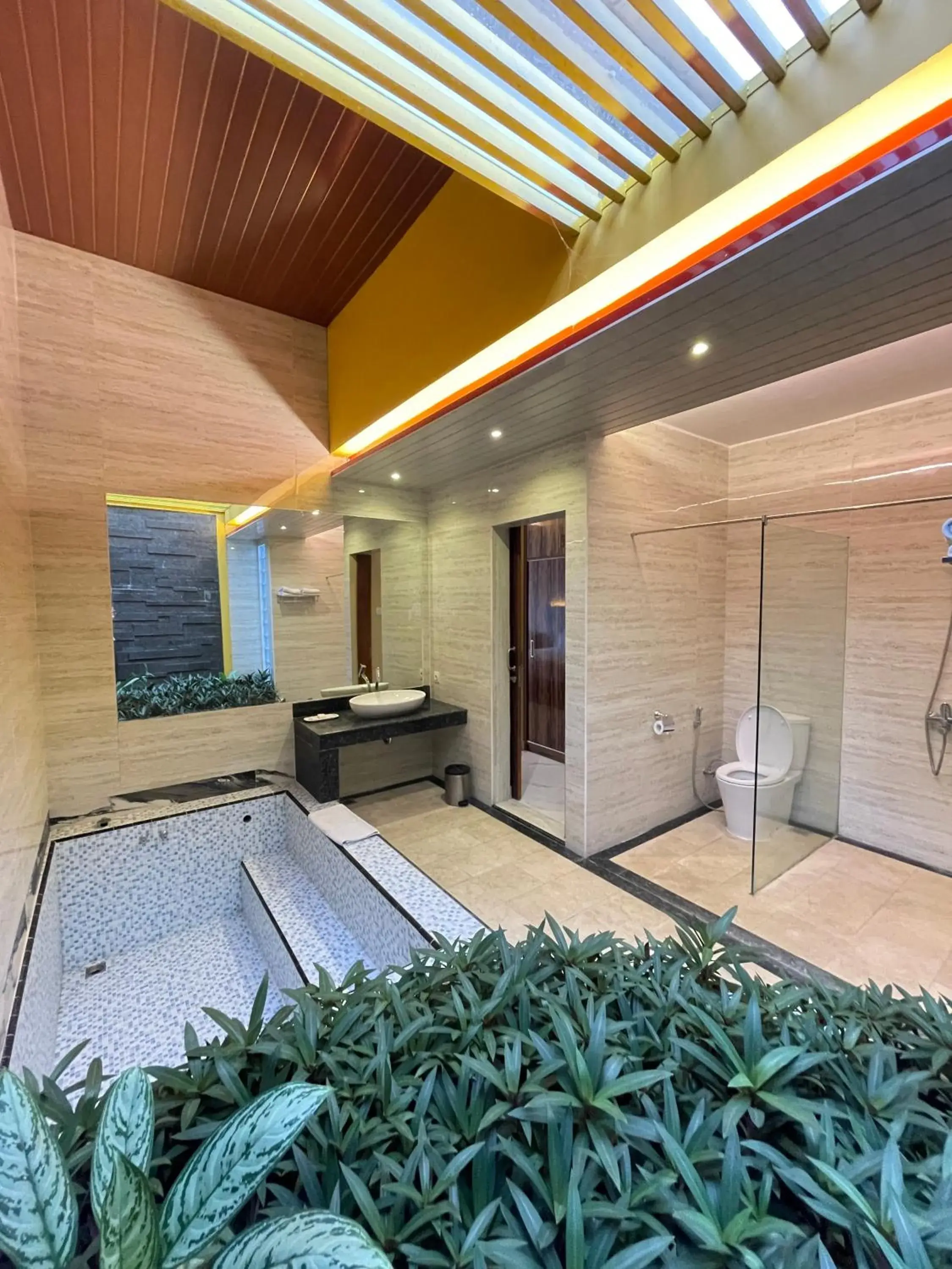 Bathroom in Cahaya Villa Garut Bathroom in Cahaya Villa Garut