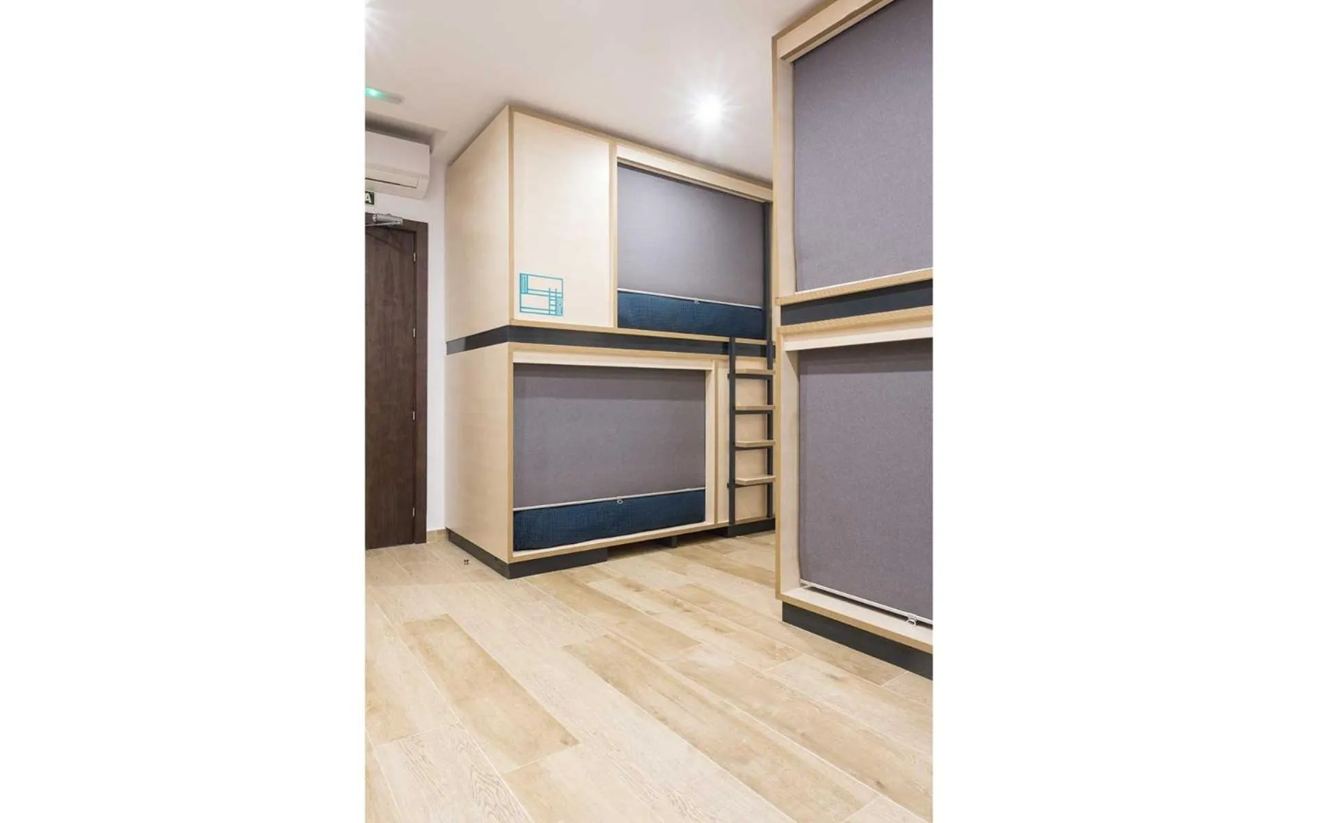 Bed in TAKE SURF Hostel Conil