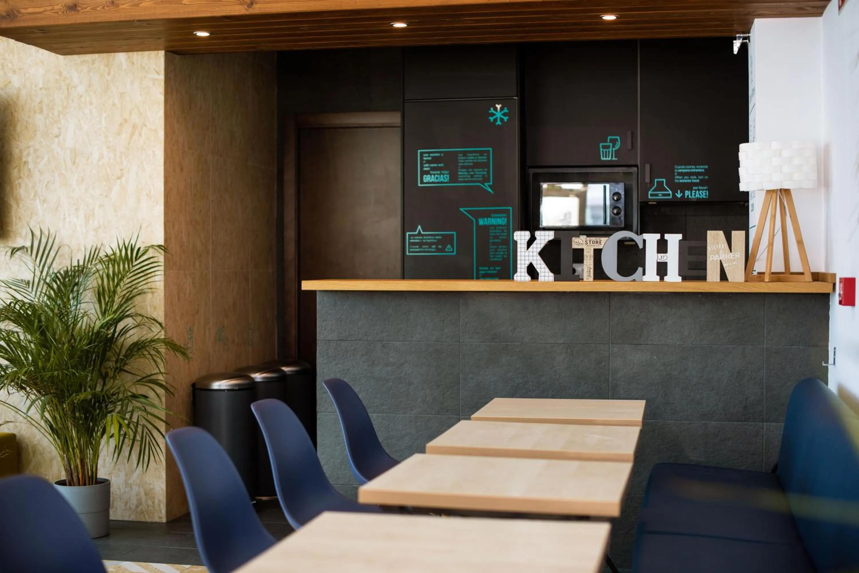 Living room in TAKE SURF Hostel Conil