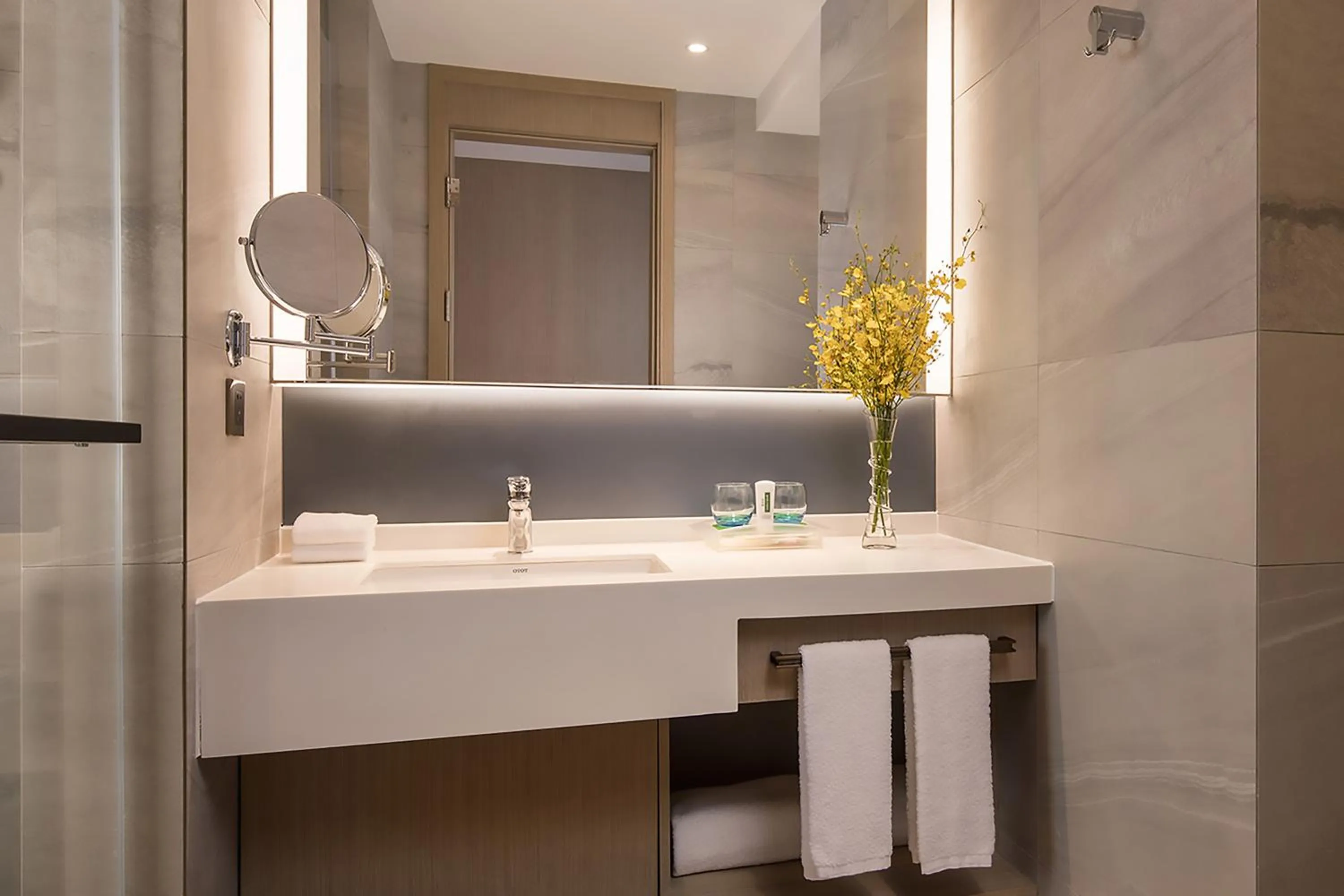 Bathroom in Holiday Inn - Nanjing South Station by IHG