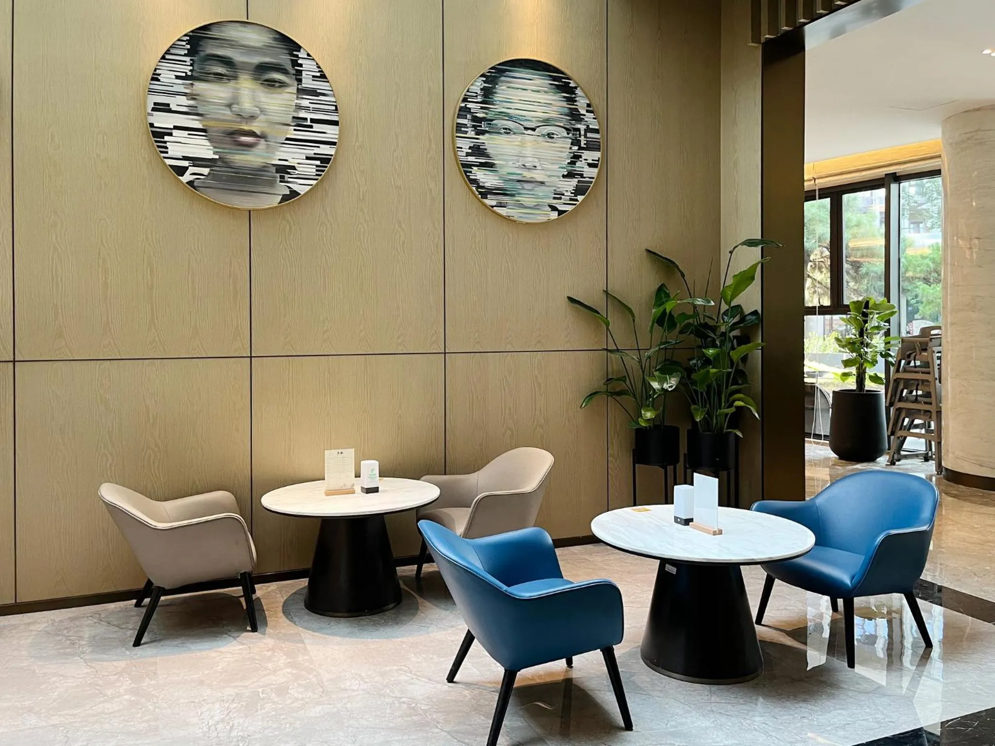 Lounge or bar in Holiday Inn - Nanjing South Station by IHG