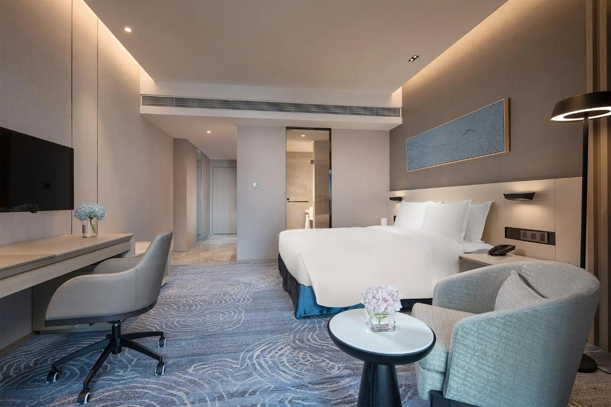 Photo of the whole room in Holiday Inn - Nanjing South Station by IHG