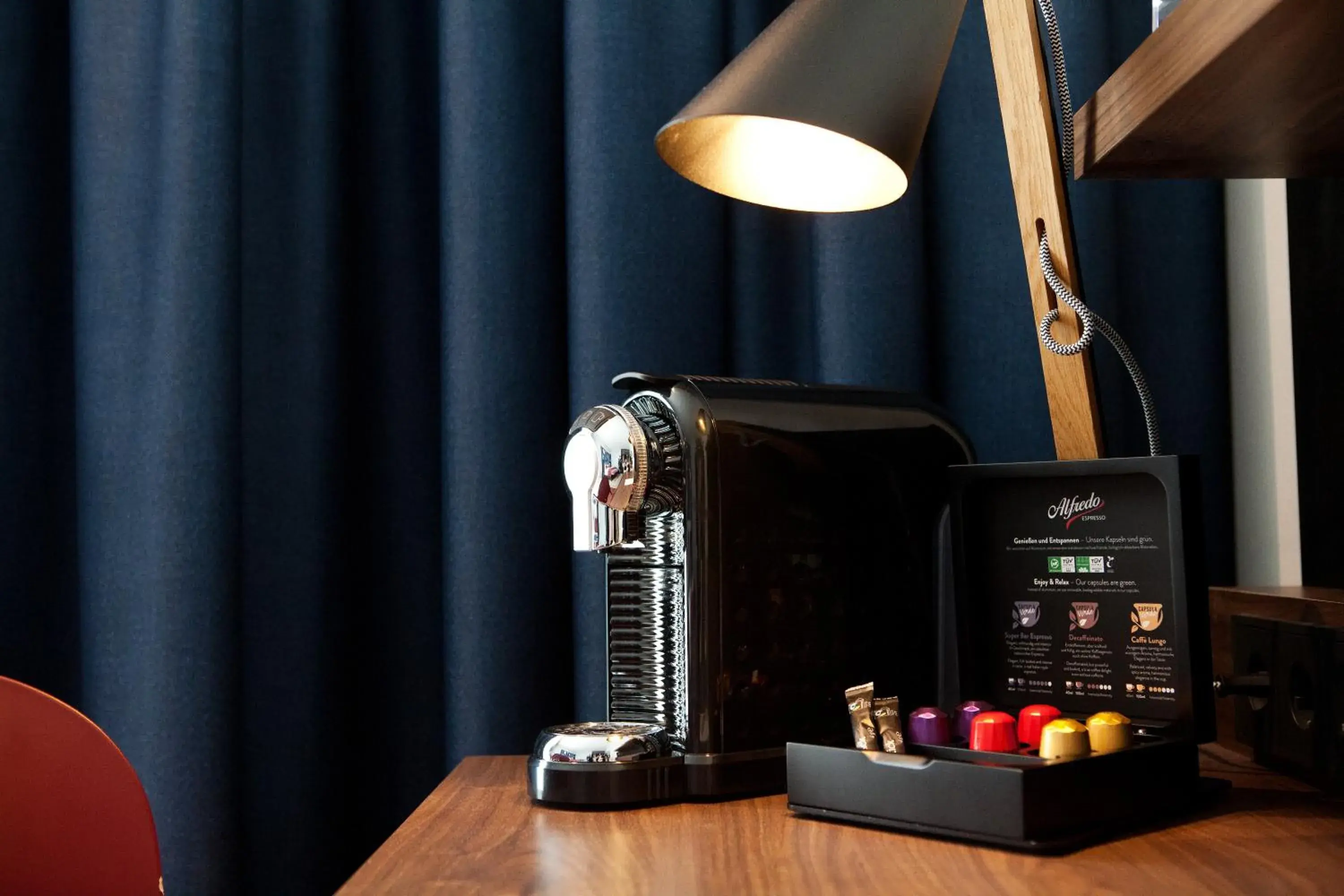 Bed in Hotel Indigo Berlin - East Side Gallery Bed in Hotel Indigo Berlin - East Side Gallery