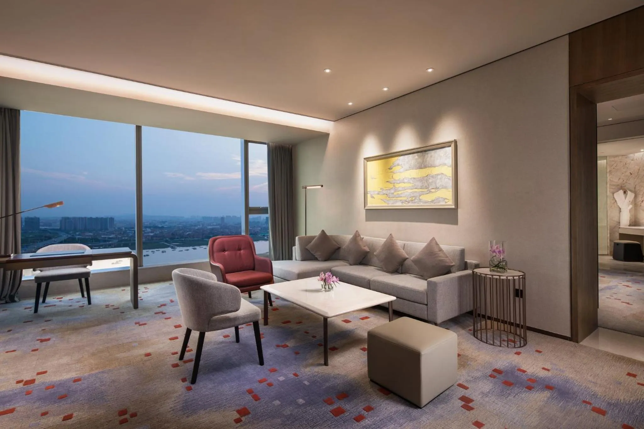 Photo of the whole room in InterContinental Quanzhou by IHG