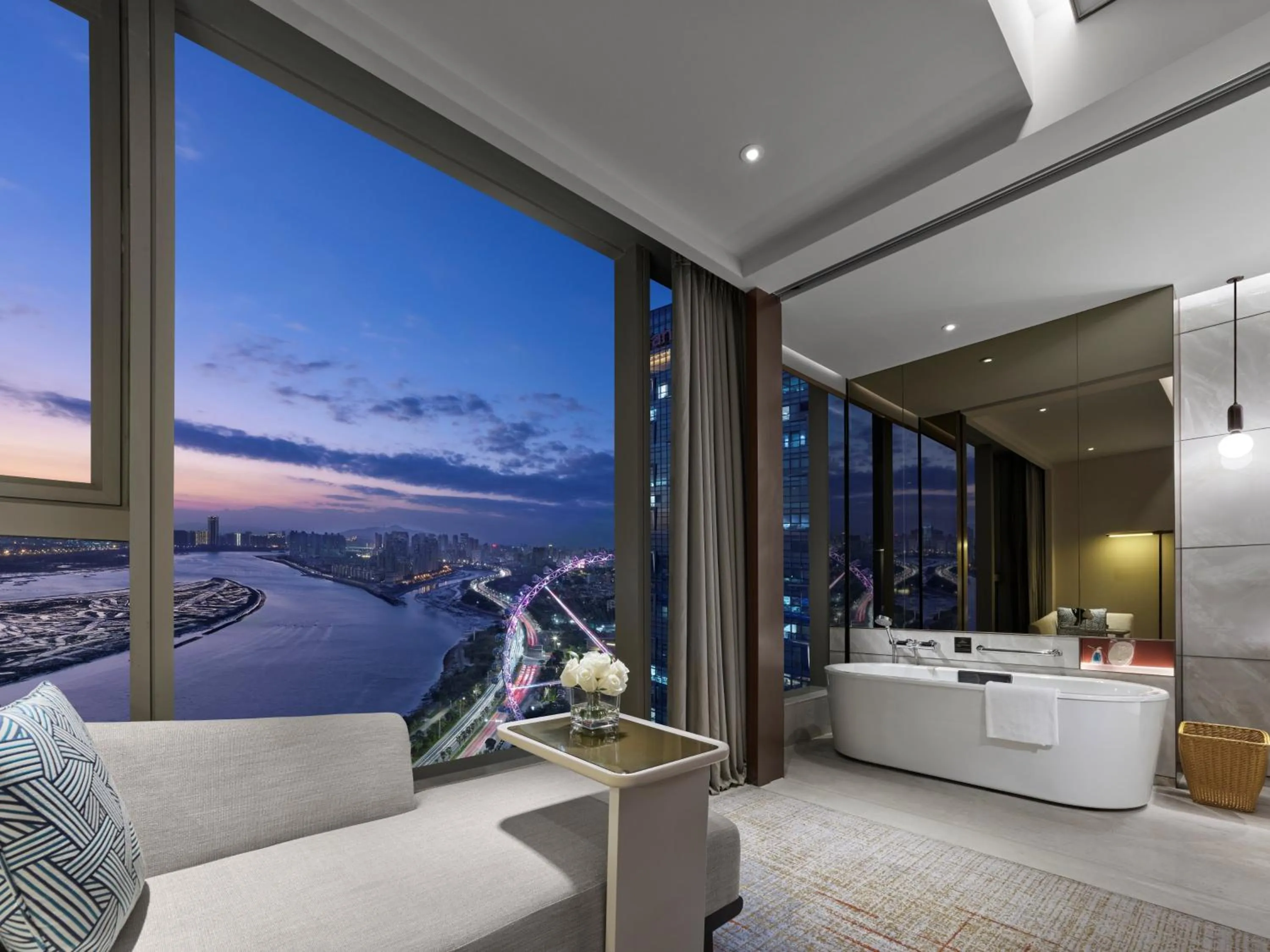 Bathroom in InterContinental Quanzhou by IHG