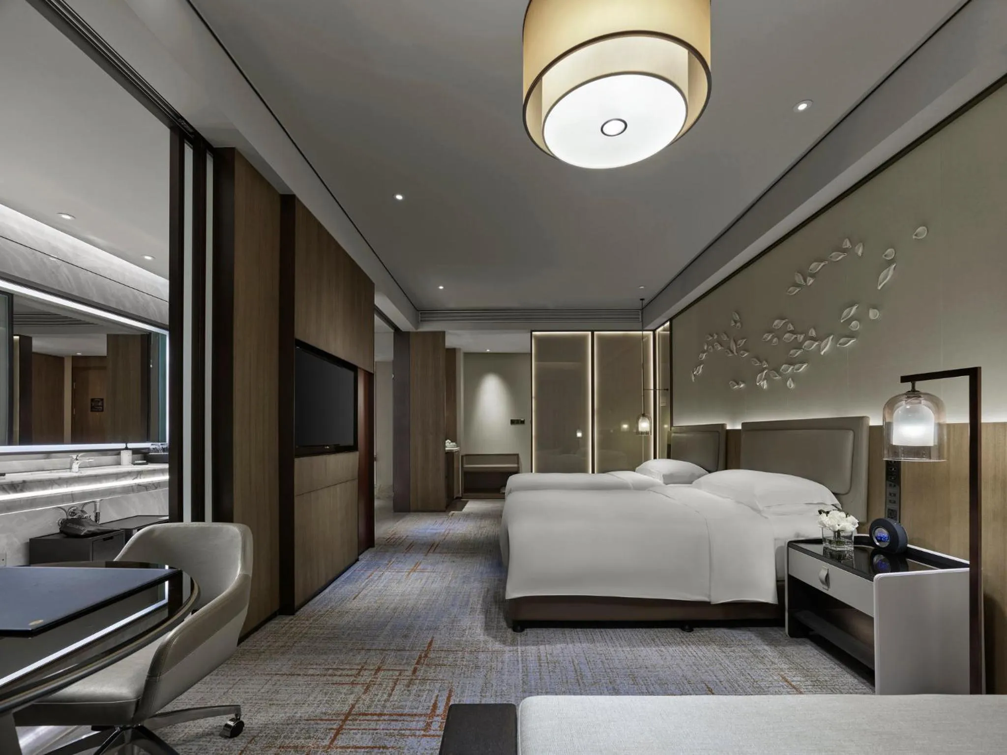 Photo of the whole room, Bed in InterContinental Quanzhou by IHG
