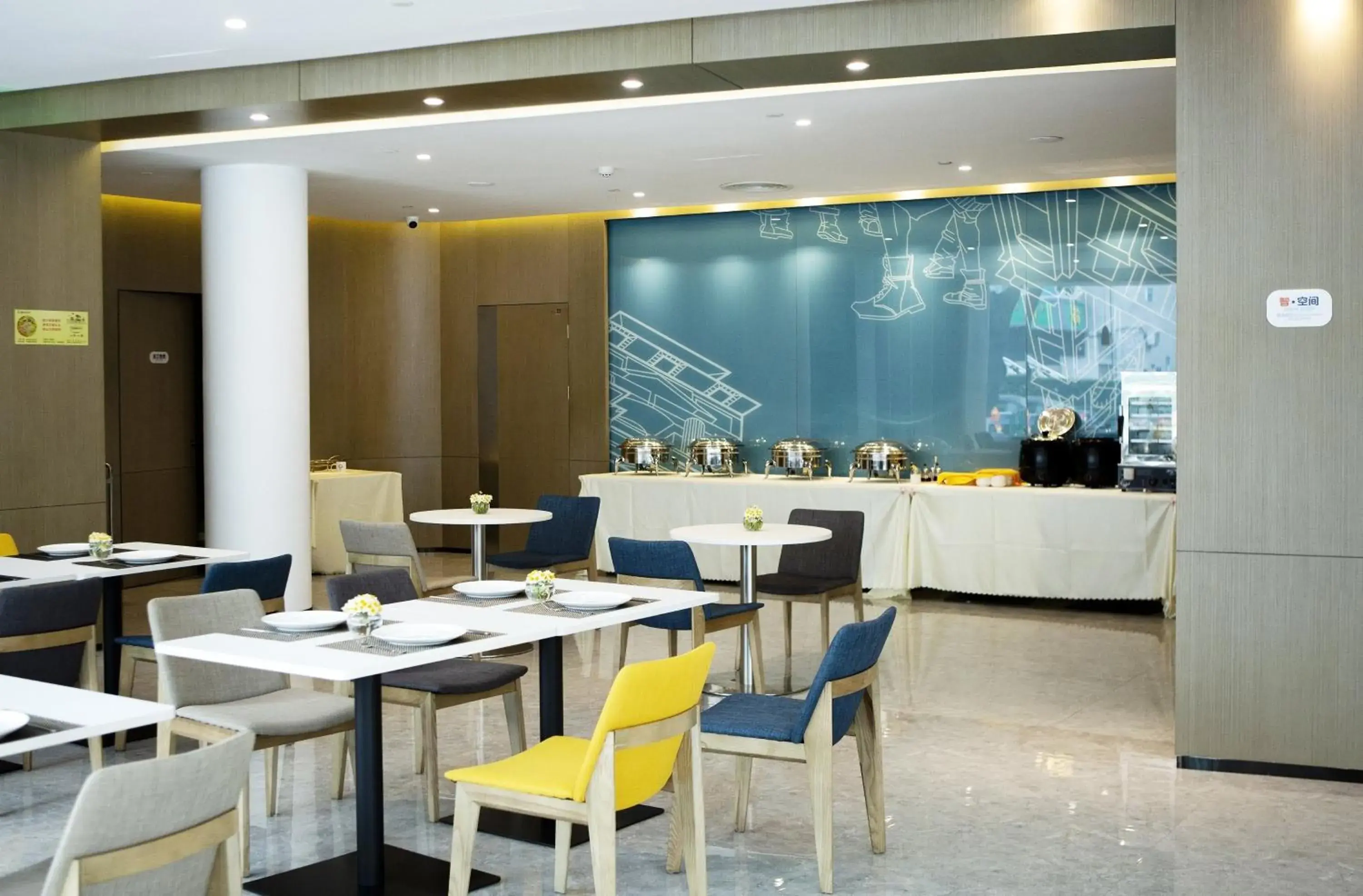 Restaurant/places to eat in Holiday Inn Express - Xiamen City Center by IHG Restaurant/places to eat in Holiday Inn Express - Xiamen City Center by IHG