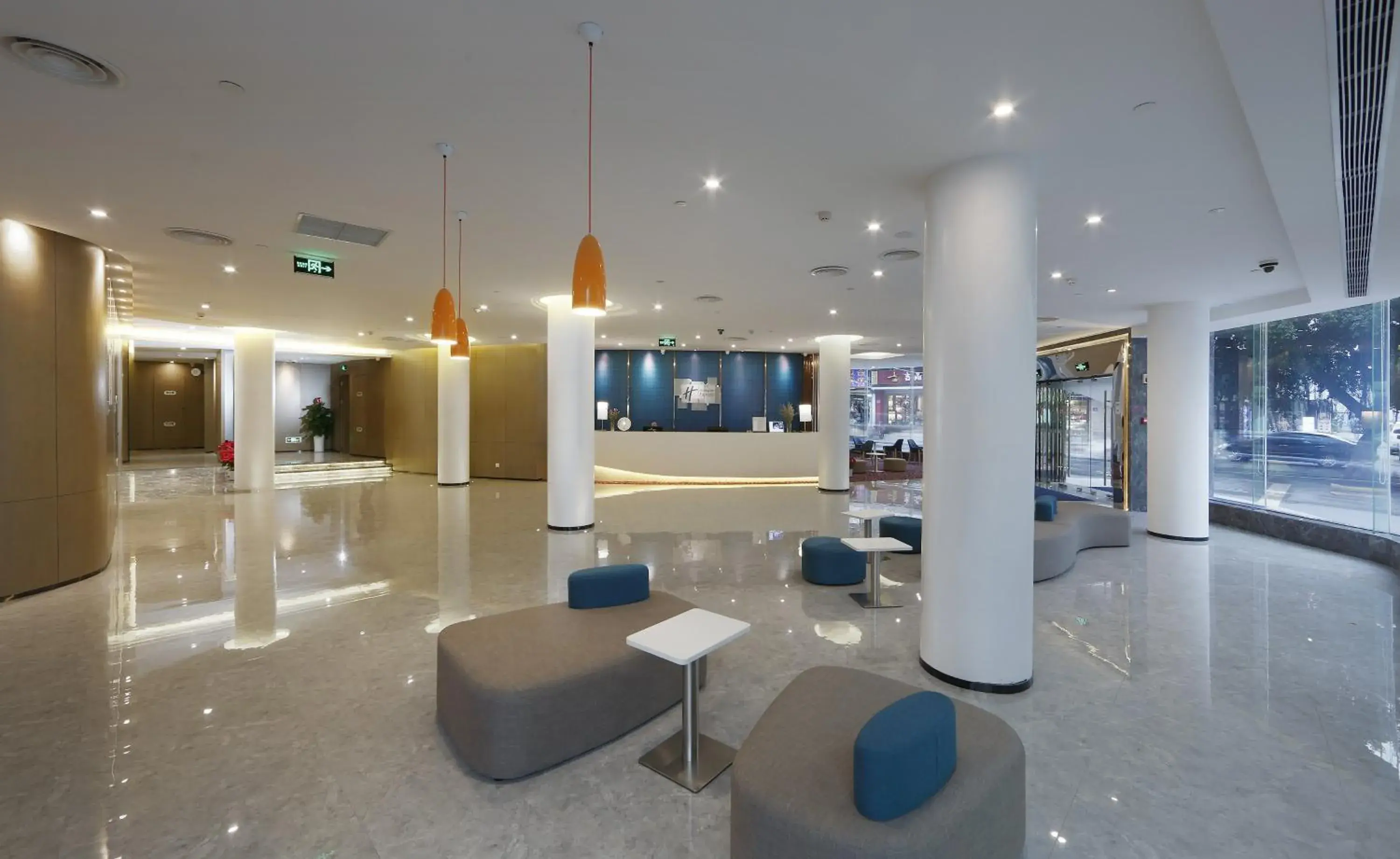 Property building in Holiday Inn Express - Xiamen City Center by IHG Property building in Holiday Inn Express - Xiamen City Center by IHG