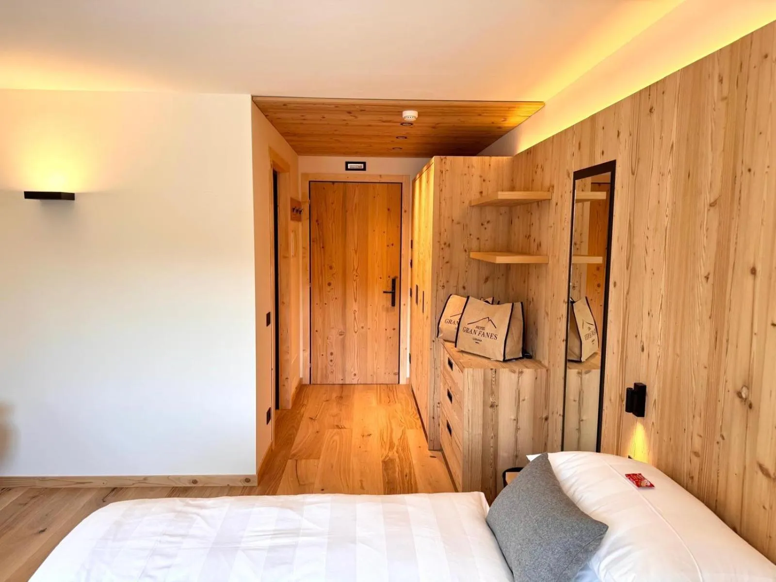 Bedroom, Bed in Hotel Gran Fanes