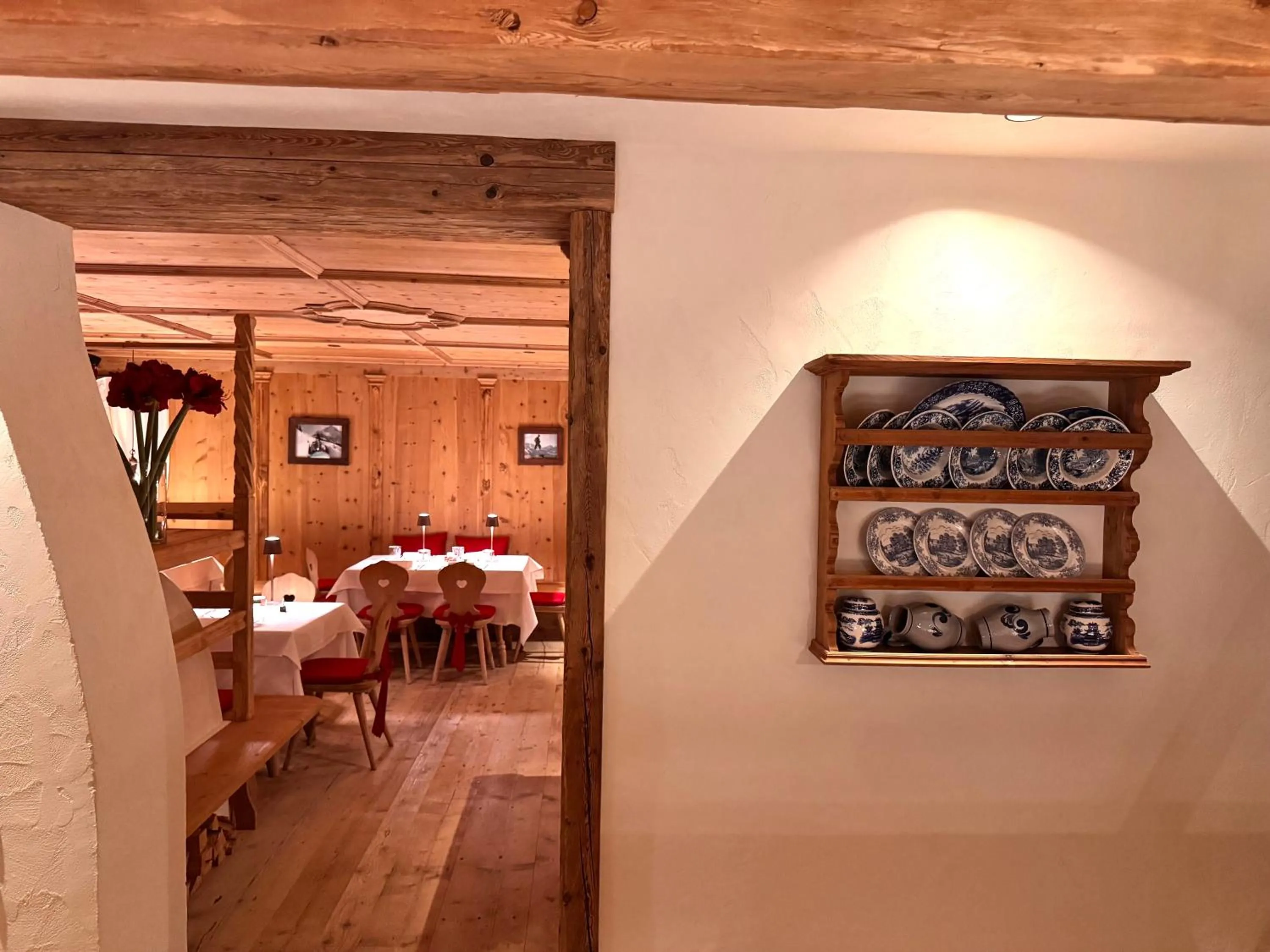 Restaurant/places to eat in Hotel Gran Fanes