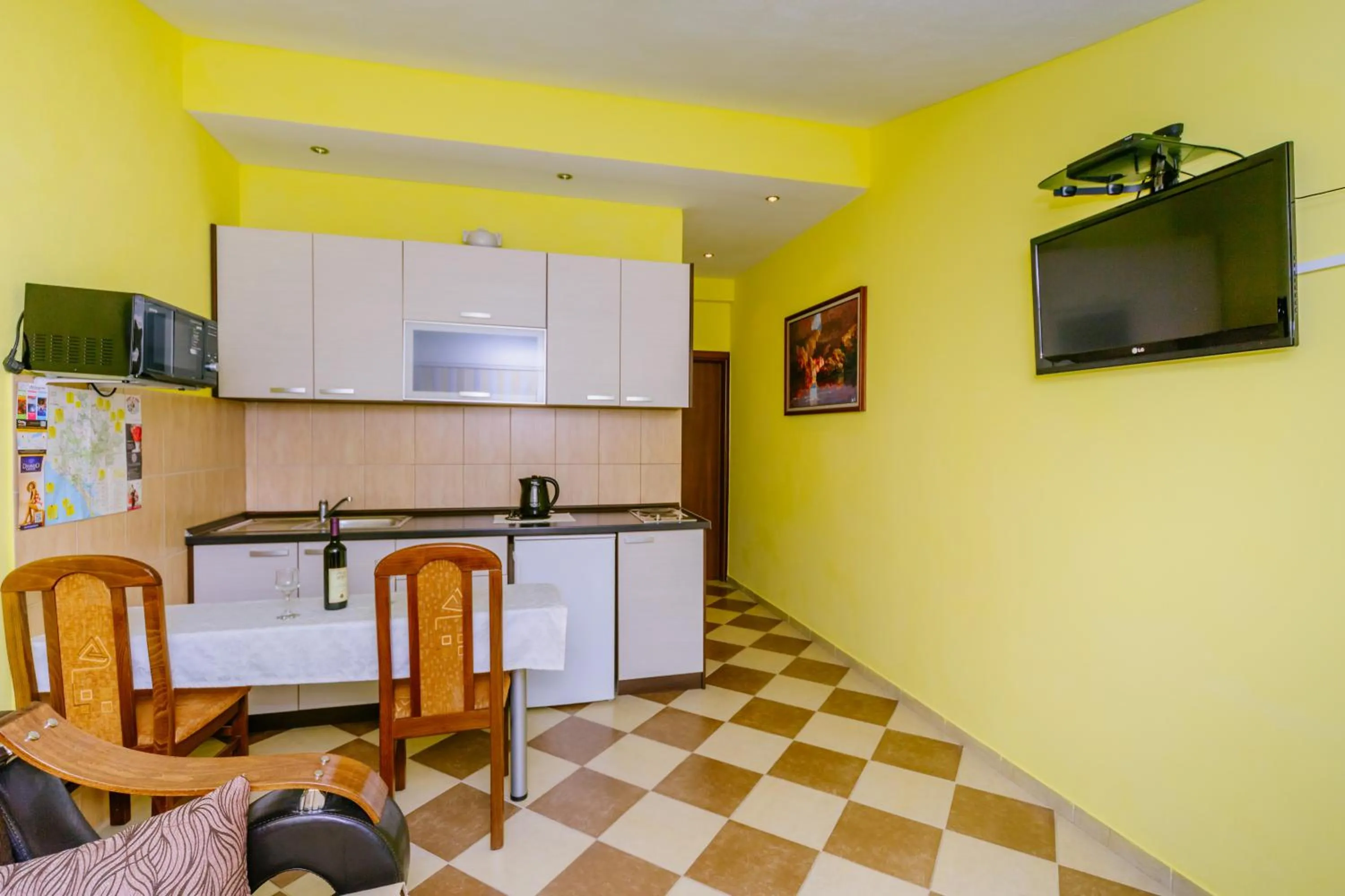 Kitchen or kitchenette in Apartmani Novaković