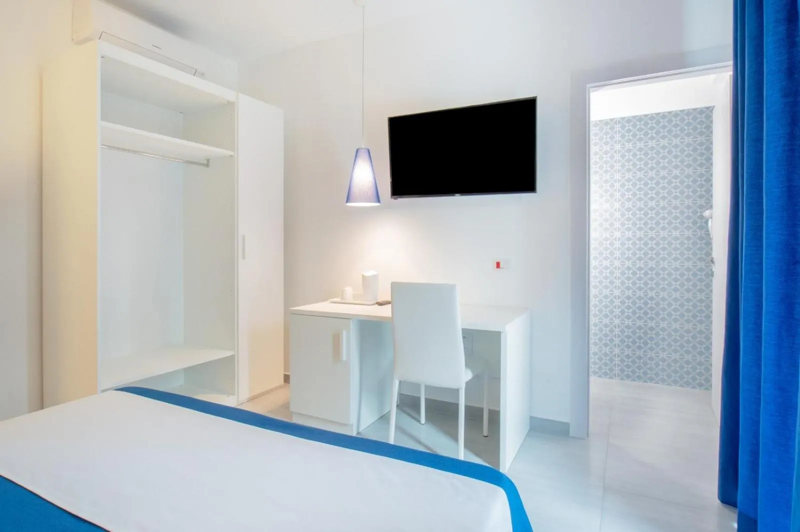 TV and multimedia, Bed in Il Siculo