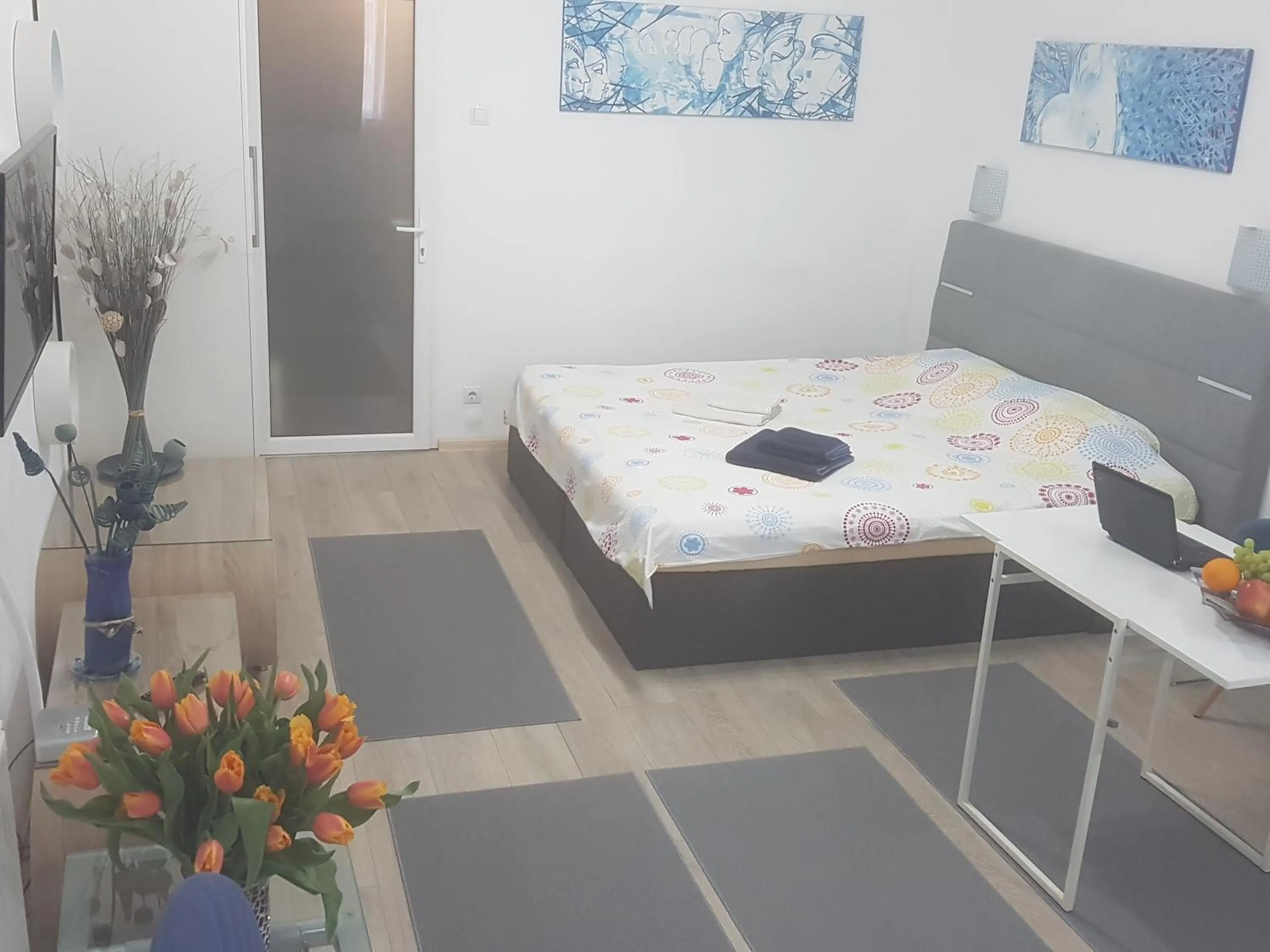 Photo of the whole room, Bed in Calea Victoriei Residence