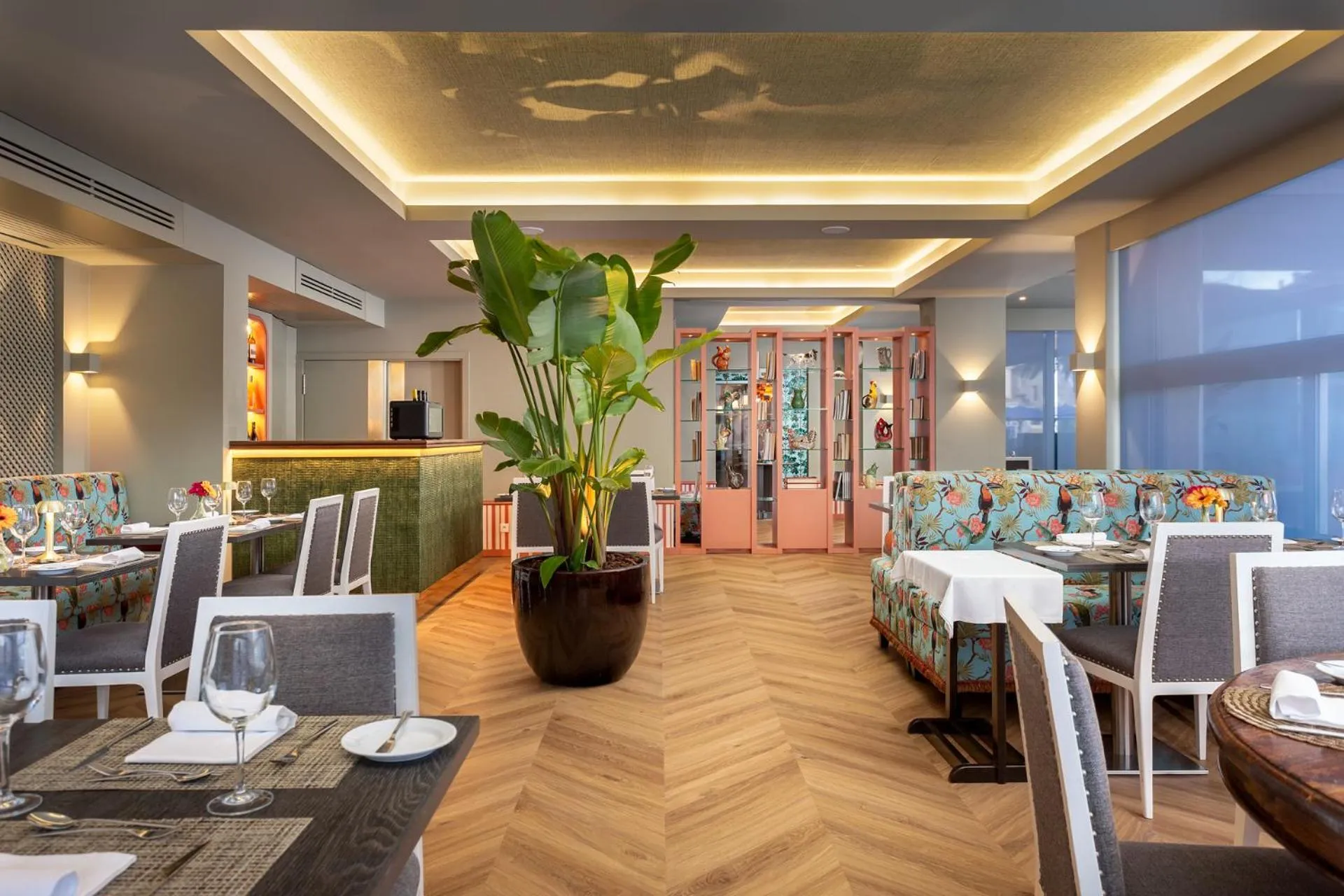 Restaurant/places to eat in Hotel Baia