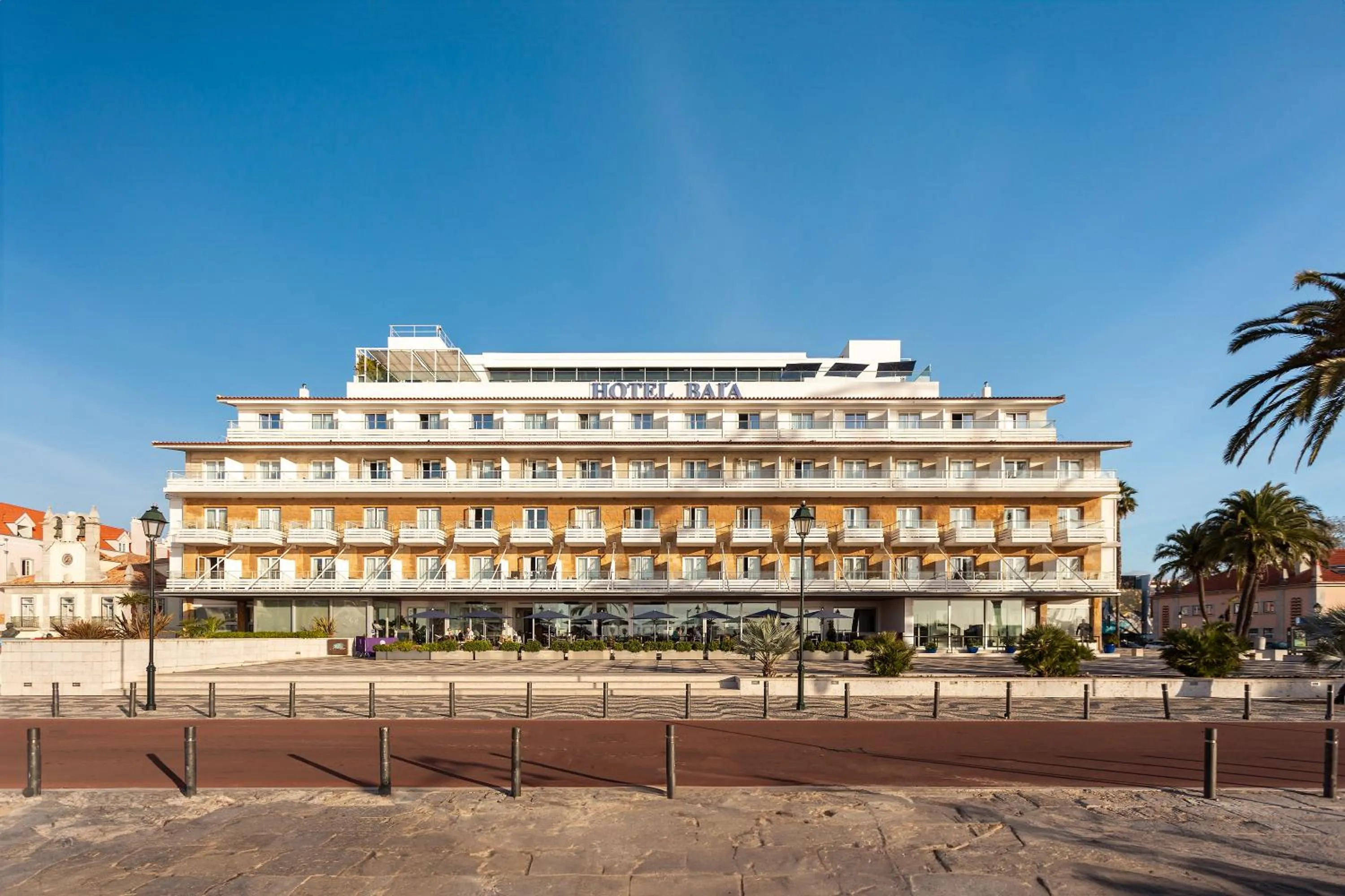 Property building in Hotel Baia