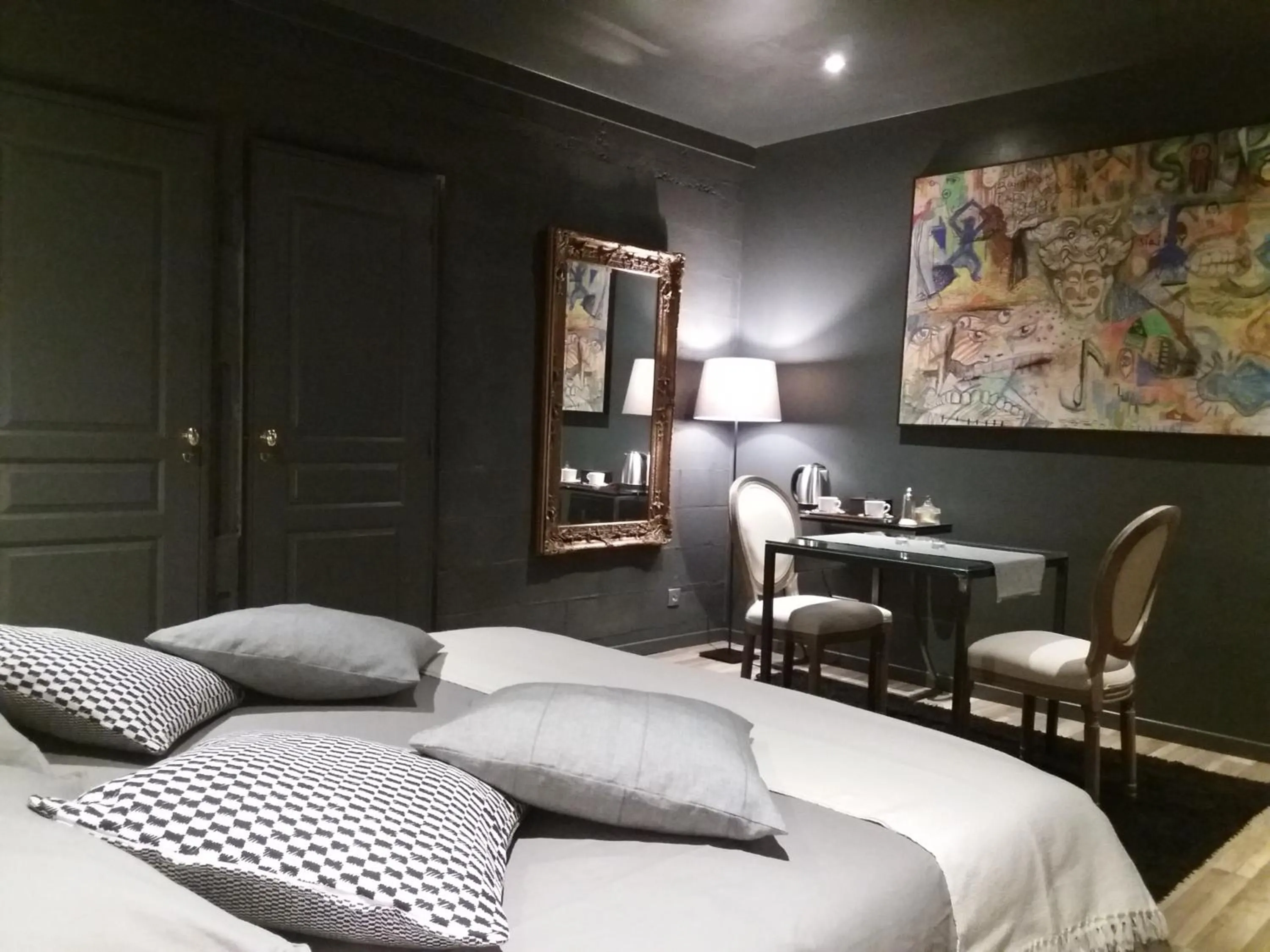 Photo of the whole room in Lorraine Badonviller