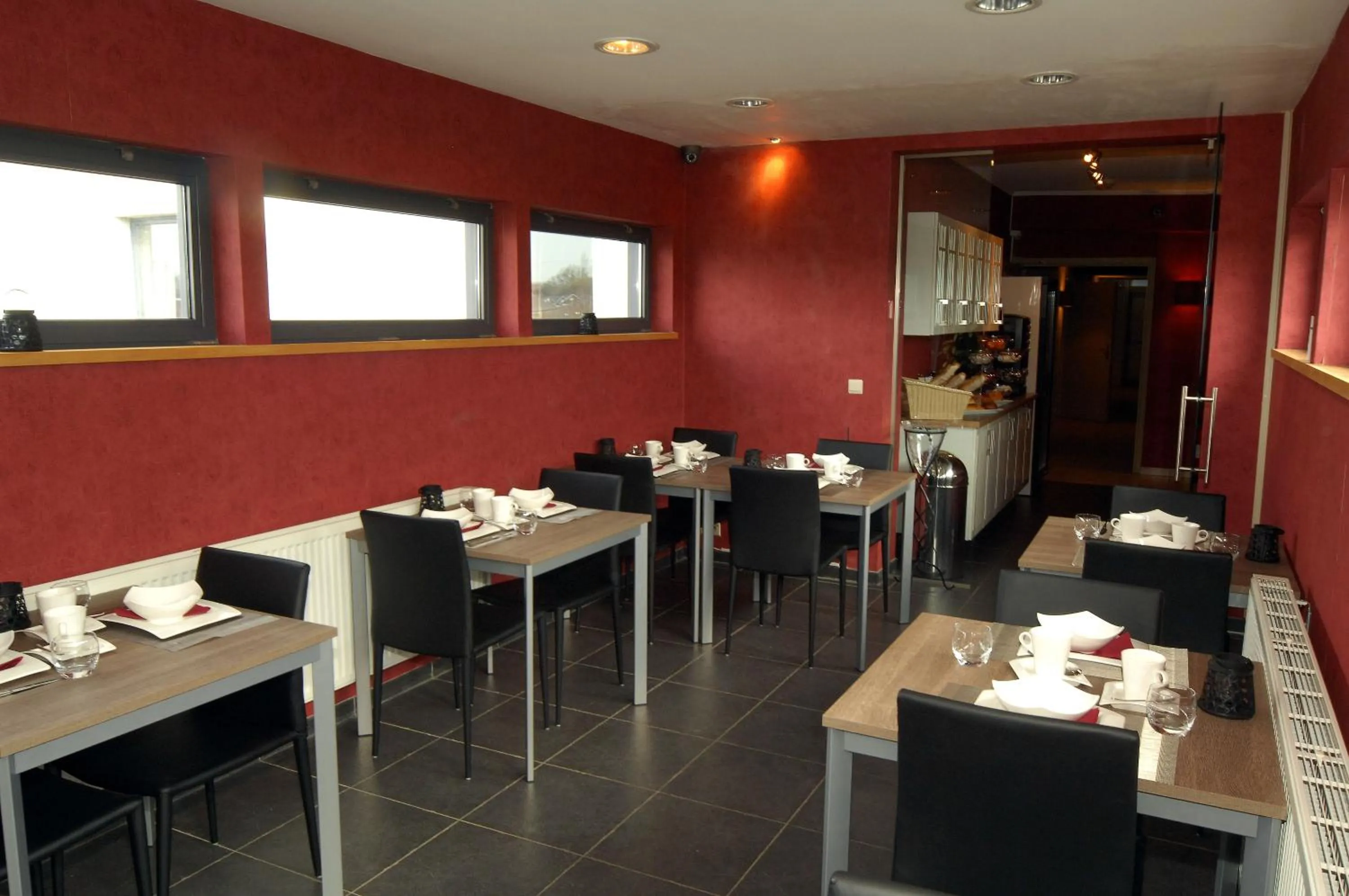 Restaurant/places to eat in Hôtel Le Saint Loup