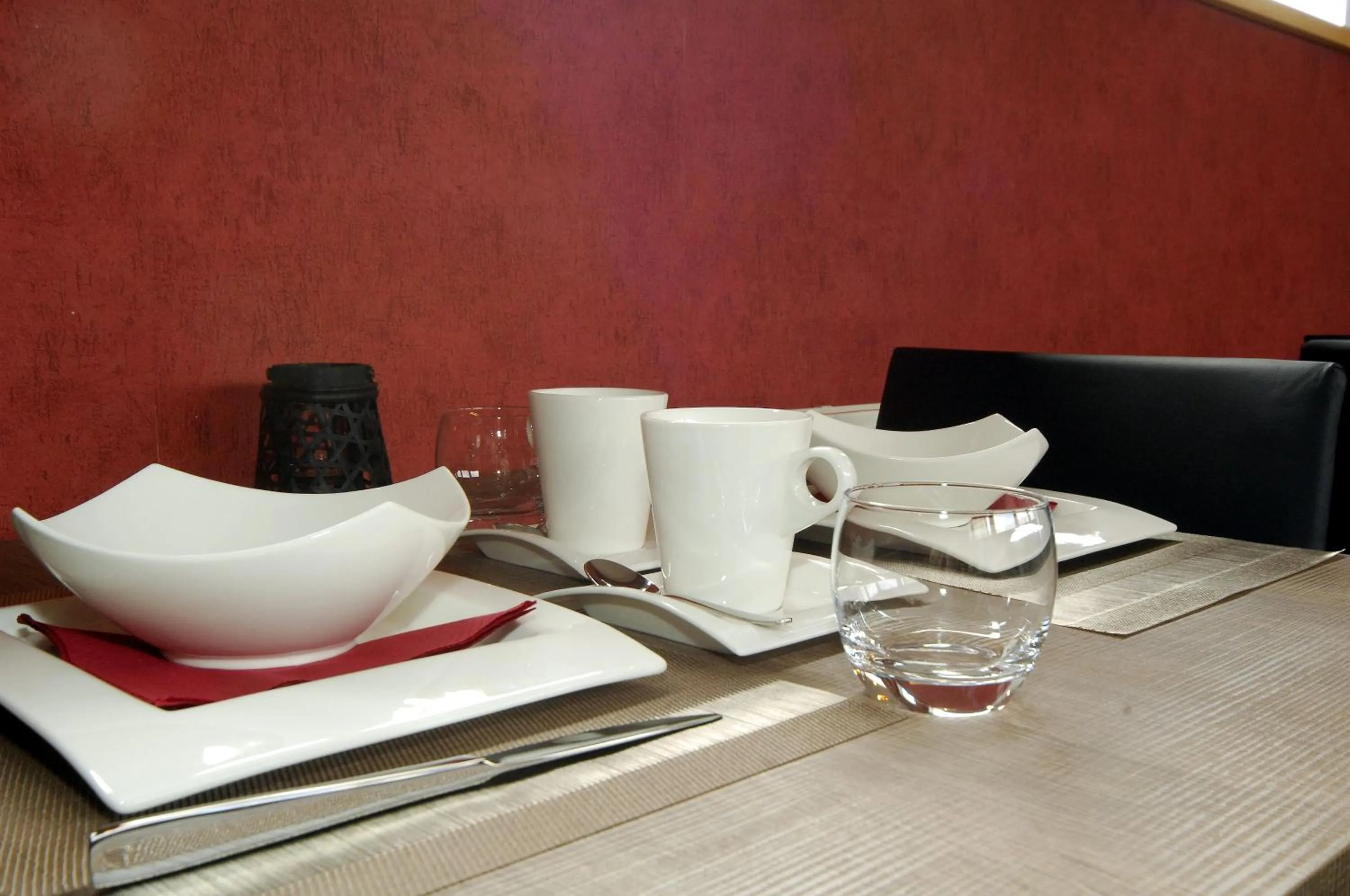 Restaurant/places to eat in Hôtel Le Saint Loup