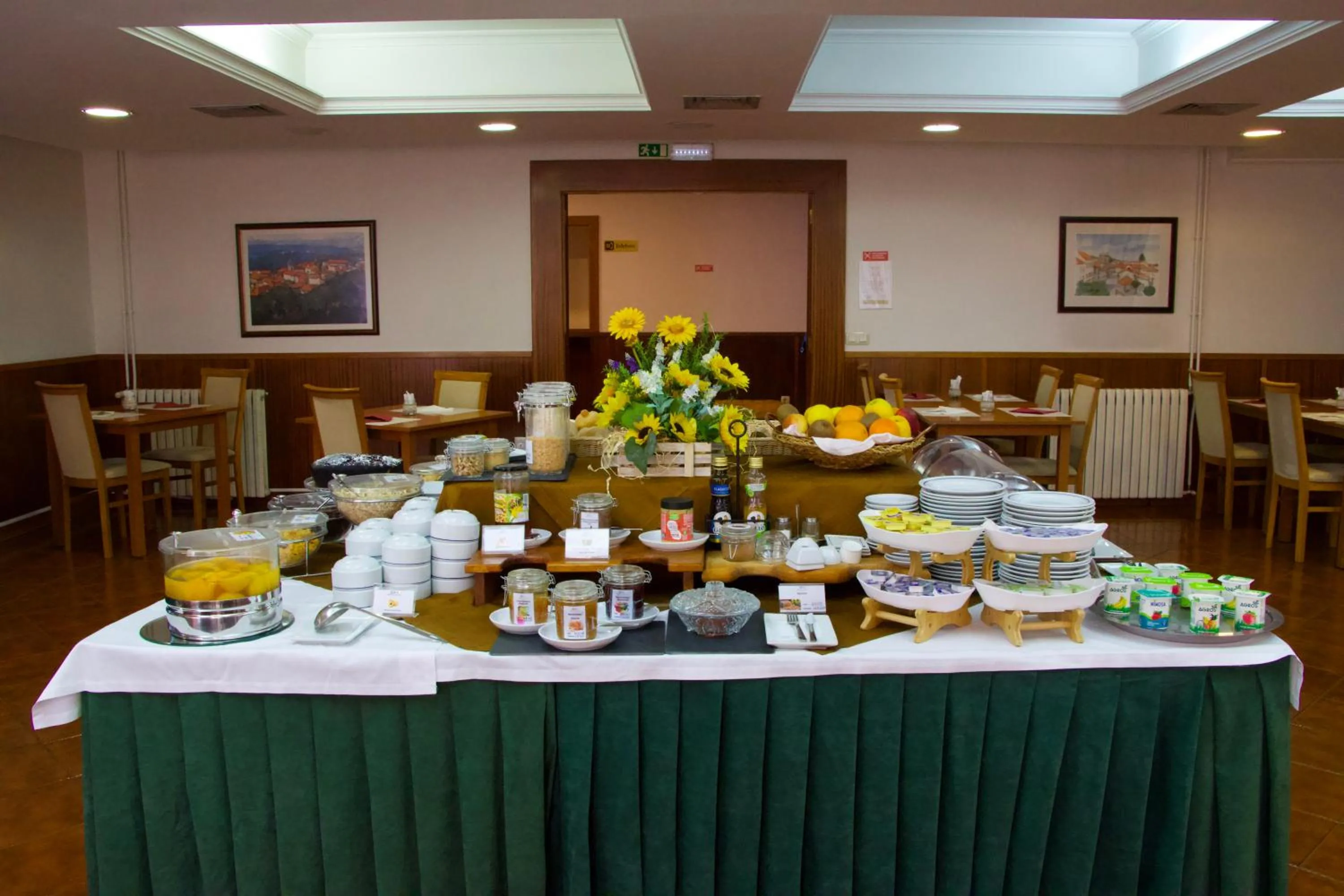 Breakfast in Hotel Eurosol Gouveia